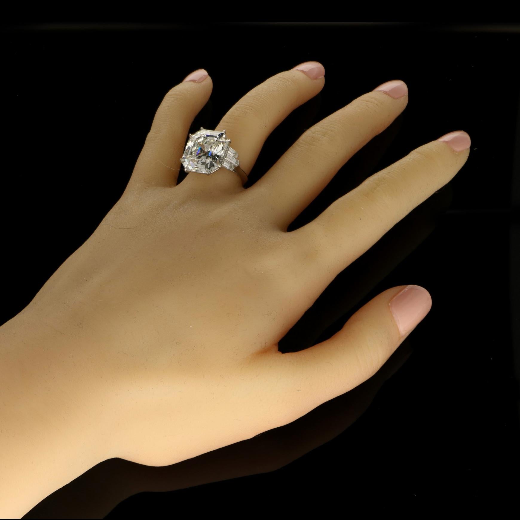 Women's Hancocks GIA Certified 13.70 Carat Vintage Emerald Cut Diamond Ring