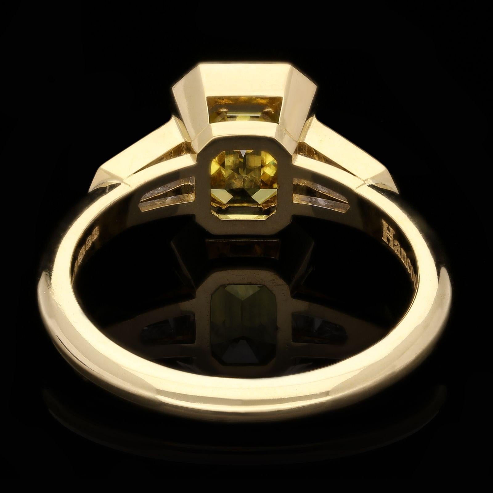 Hancocks 1.52ct Fancy Deep Yellow Diamond Ring with White Diamond Shoulders In New Condition For Sale In London, GB