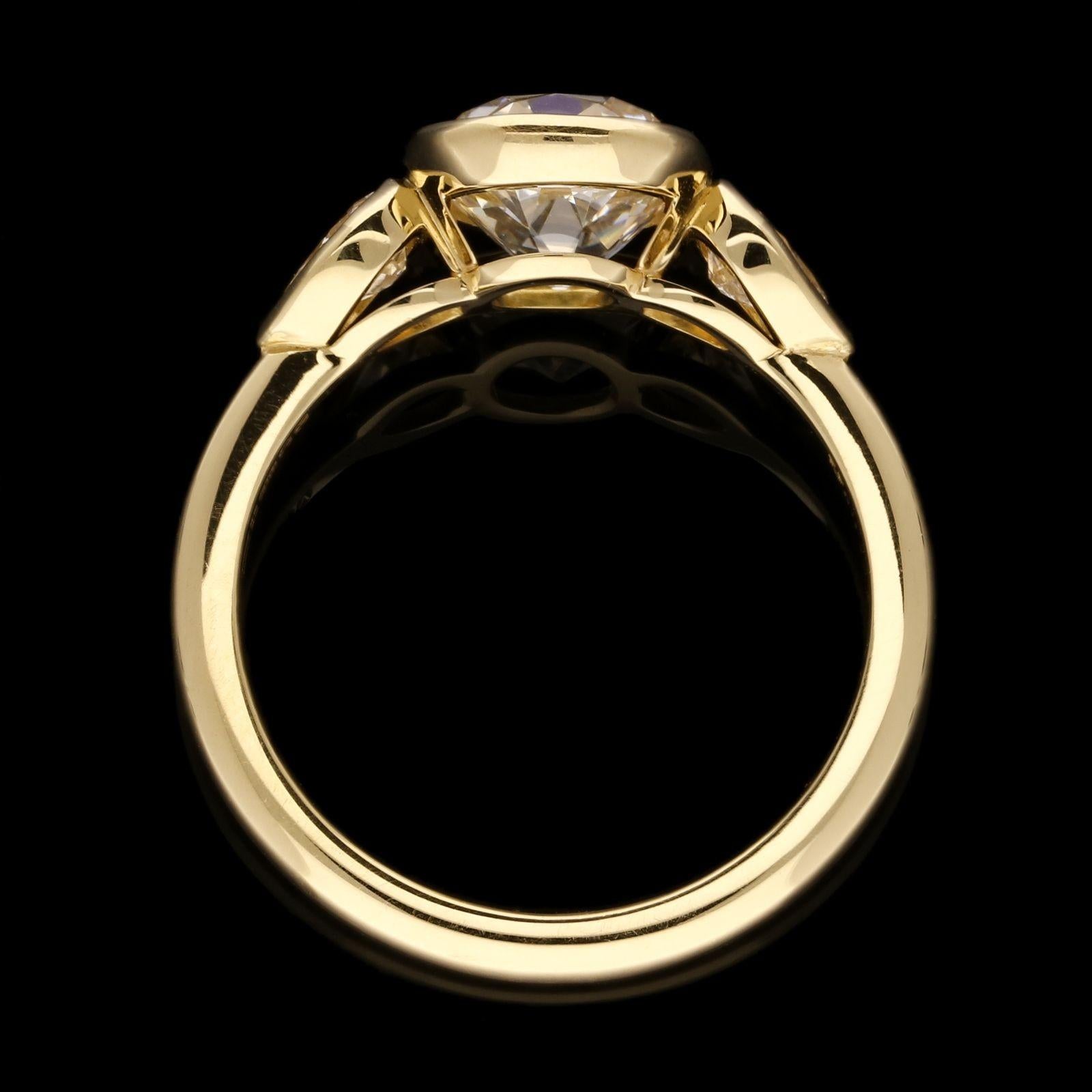 Women's or Men's Hancocks 1.77ct Old Cut Diamond Ring Pear Shaped Shoulders Rub Over Gold Setting For Sale