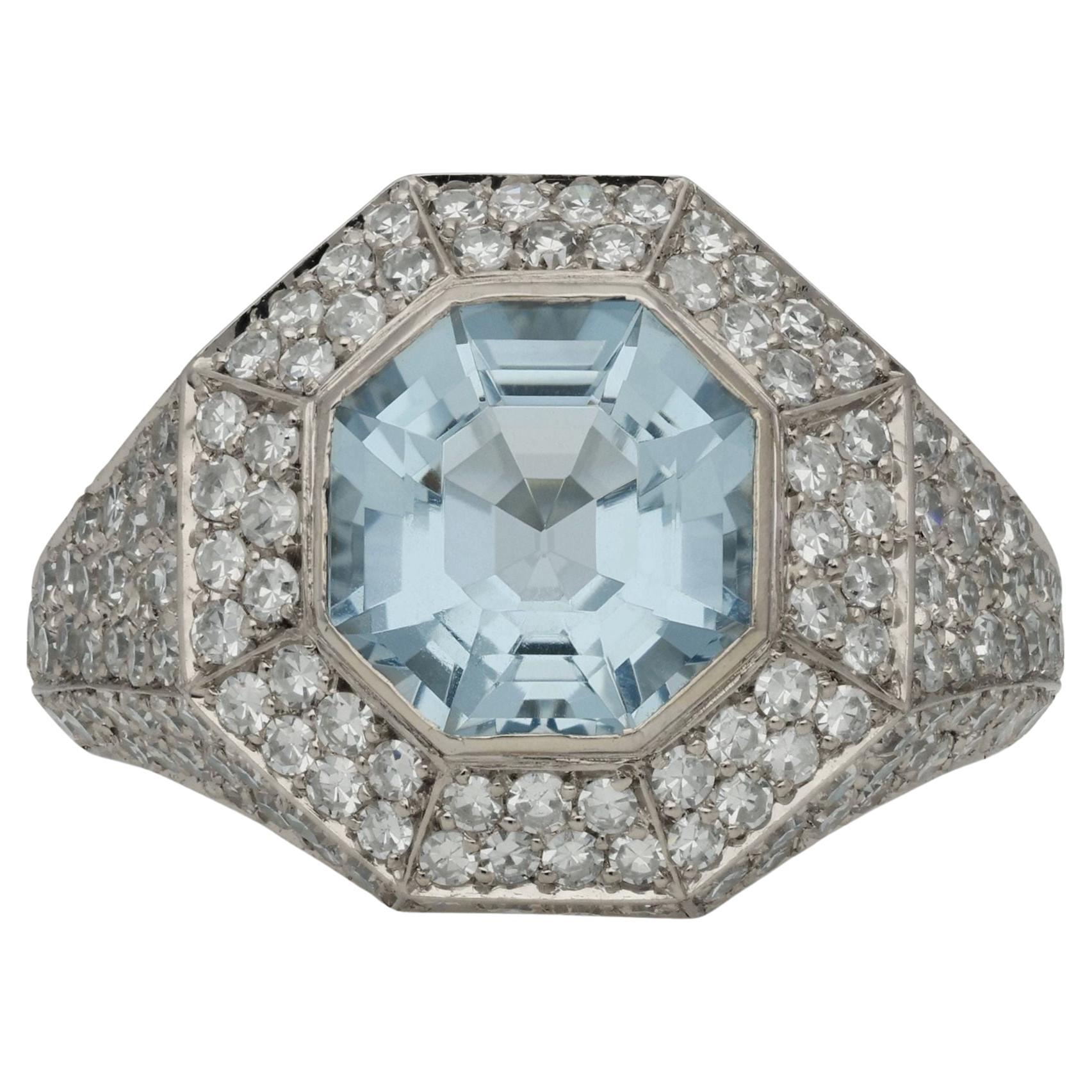 Hancocks 2.02ct Aquamarine And Pavé-Set Diamond Ring Contemporary For Sale