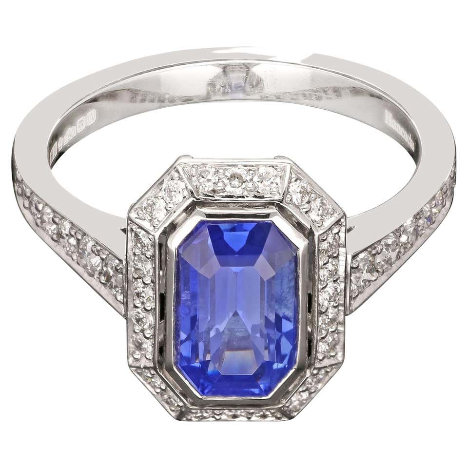 Octagonal Cut Diamond Ring - 1,236 For Sale on 1stDibs