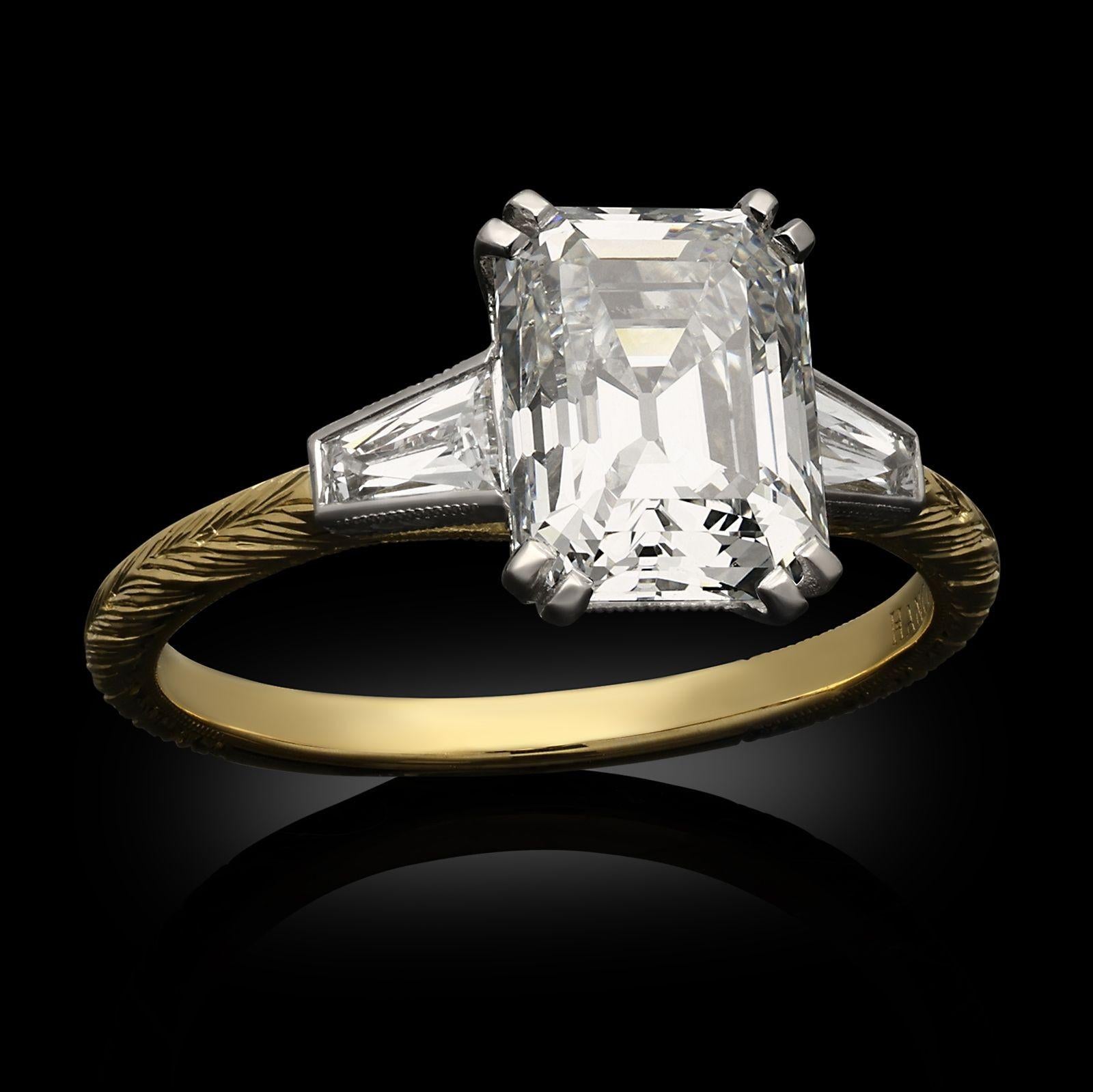 Hancocks 2,31ct verlängerte Asscher Cut Diamant und 18ct Gelbgold Ring (Asscher-Schliff) im Angebot
