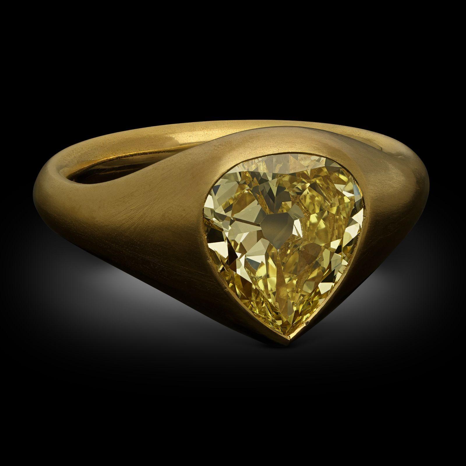 Pear Cut Hancocks 2.38ct Fancy Intense Yellow Pear Diamond Set Ring in 22ct Gold For Sale