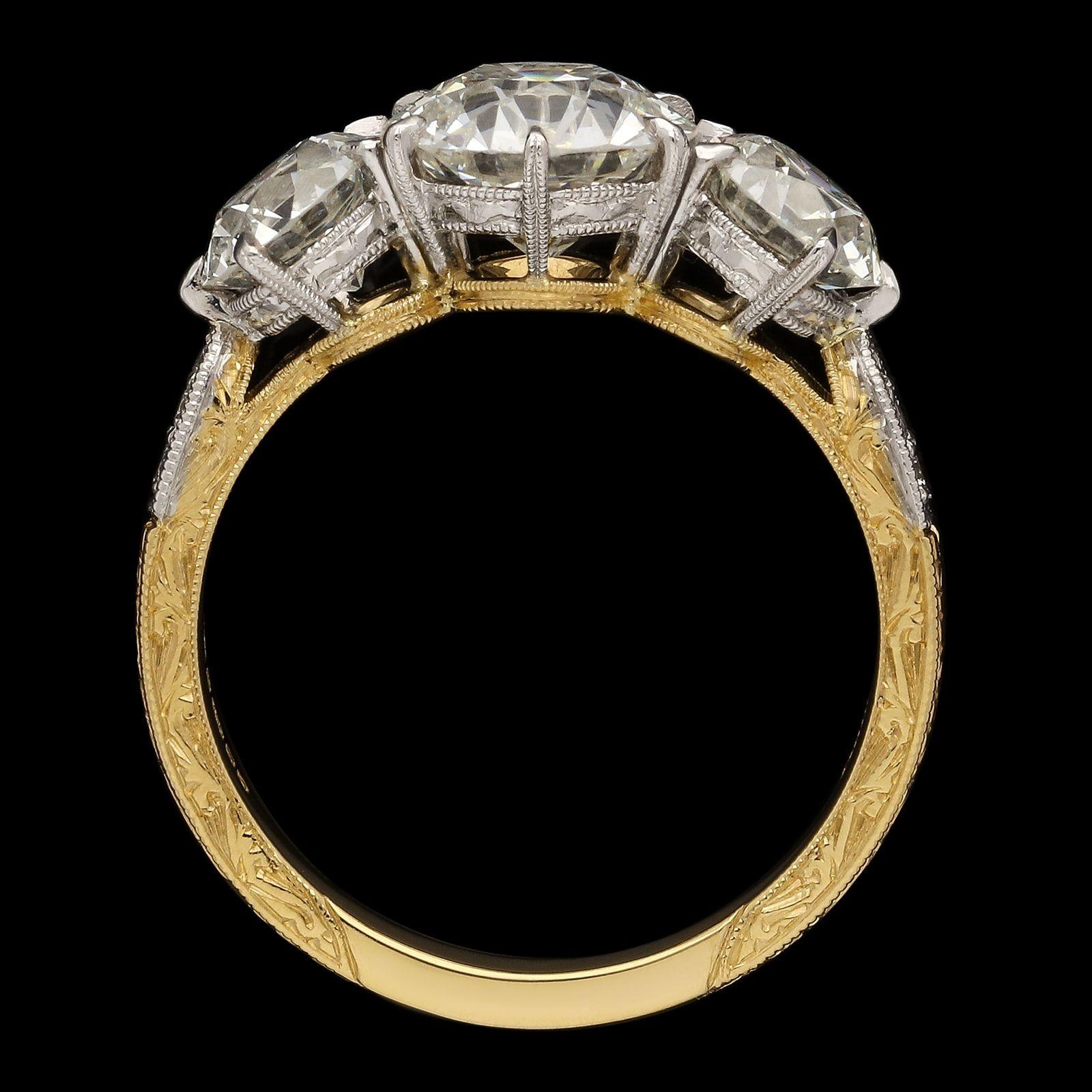 Hancocks 3.04ct Three Stone Old European Cut Diamond and Gold Ring Contemporary In New Condition For Sale In London, GB