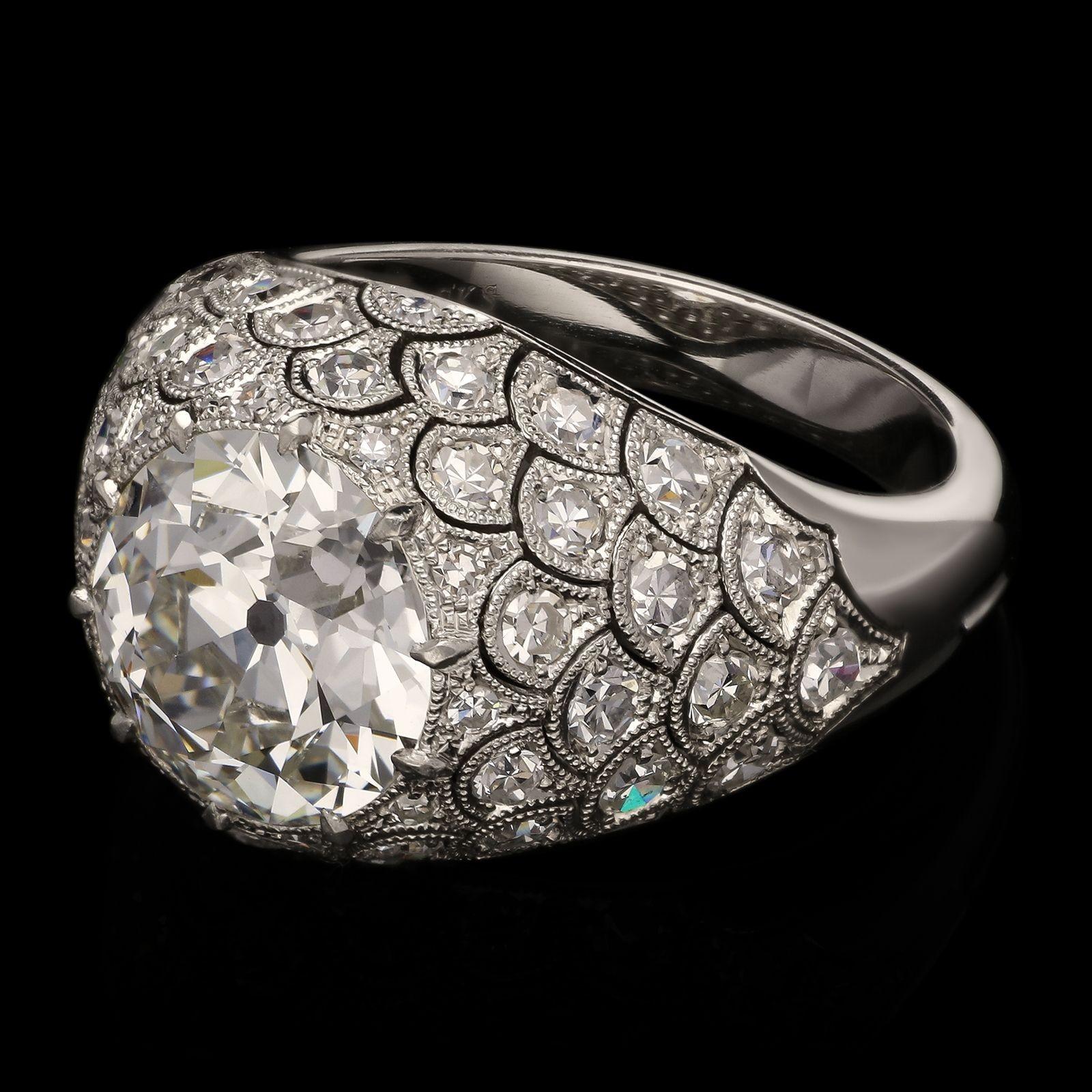 Brilliant Cut Hancocks 3.12 Carat Old European Brilliant Diamond Ring in Diamond Bombe Mount For Sale