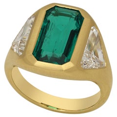 Hancocks 3,29ct kolumbianischen Smaragd & Diamant Gypsy Set Ring in 18ct Gold