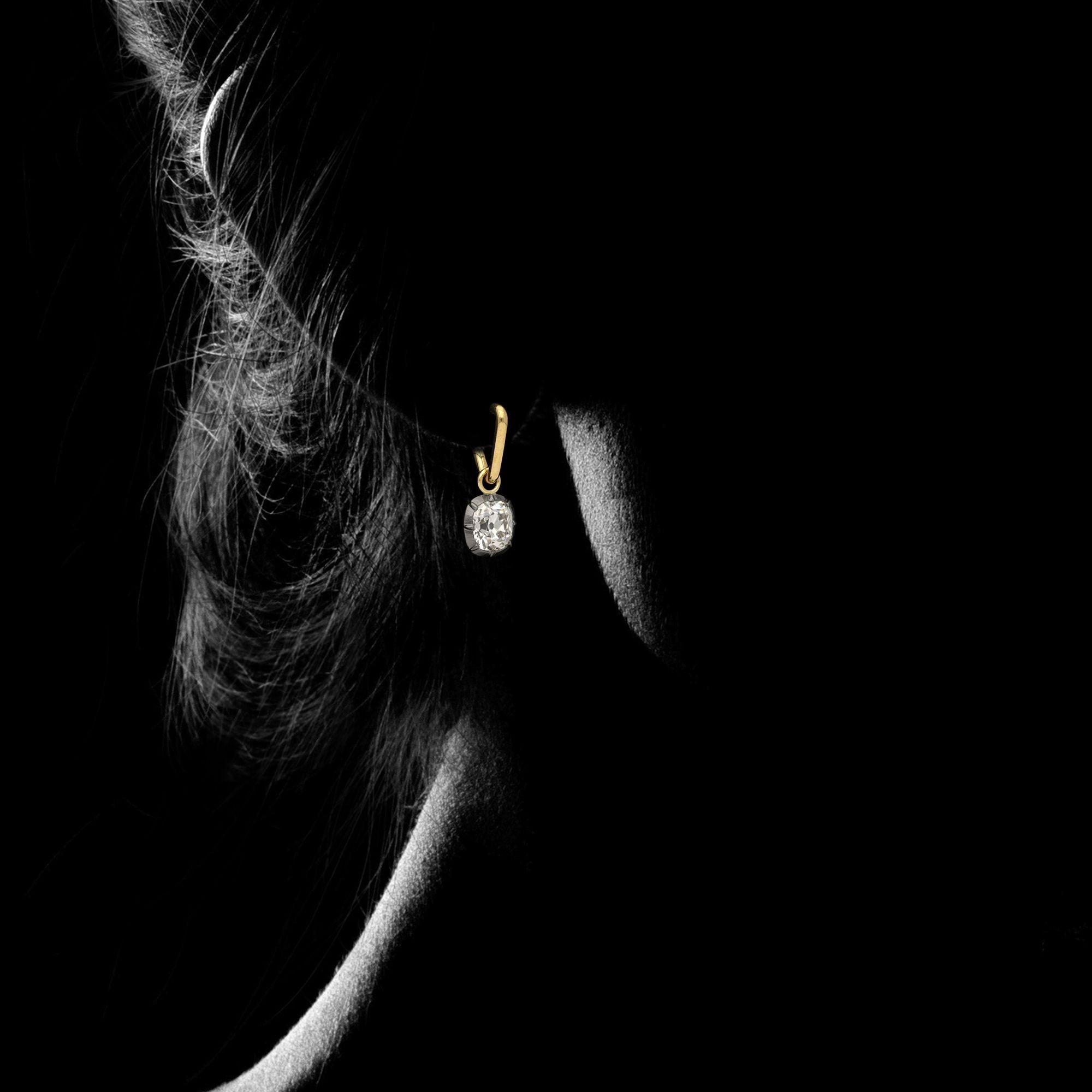 Hancocks Boucles d'oreilles en diamant taille coussin Old Mine 4.16ct Georgian Revival en vente 1