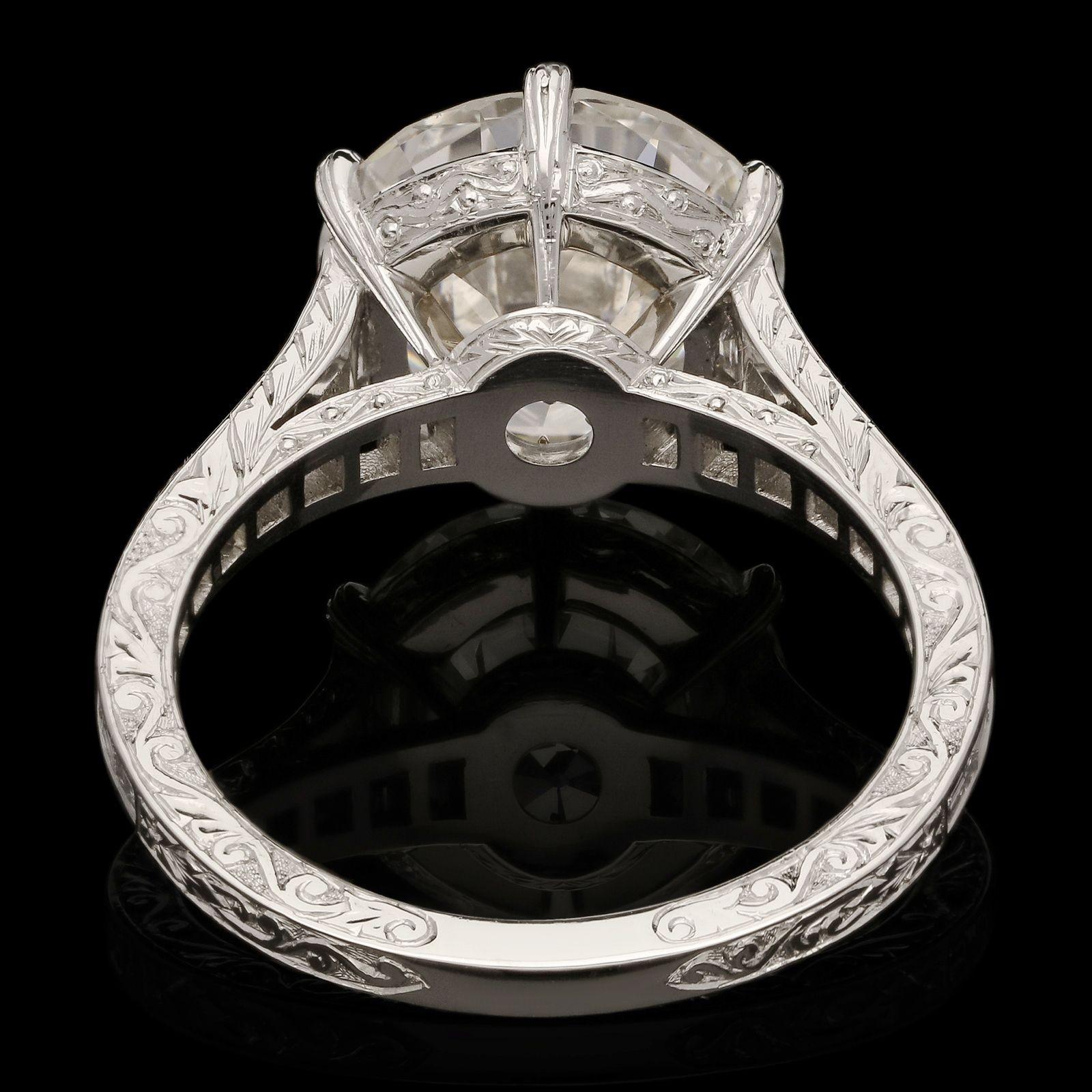 Hancocks 4.23ct Old European Brilliant Cut Diamond Ring in Platinum Contemporary In New Condition For Sale In London, GB