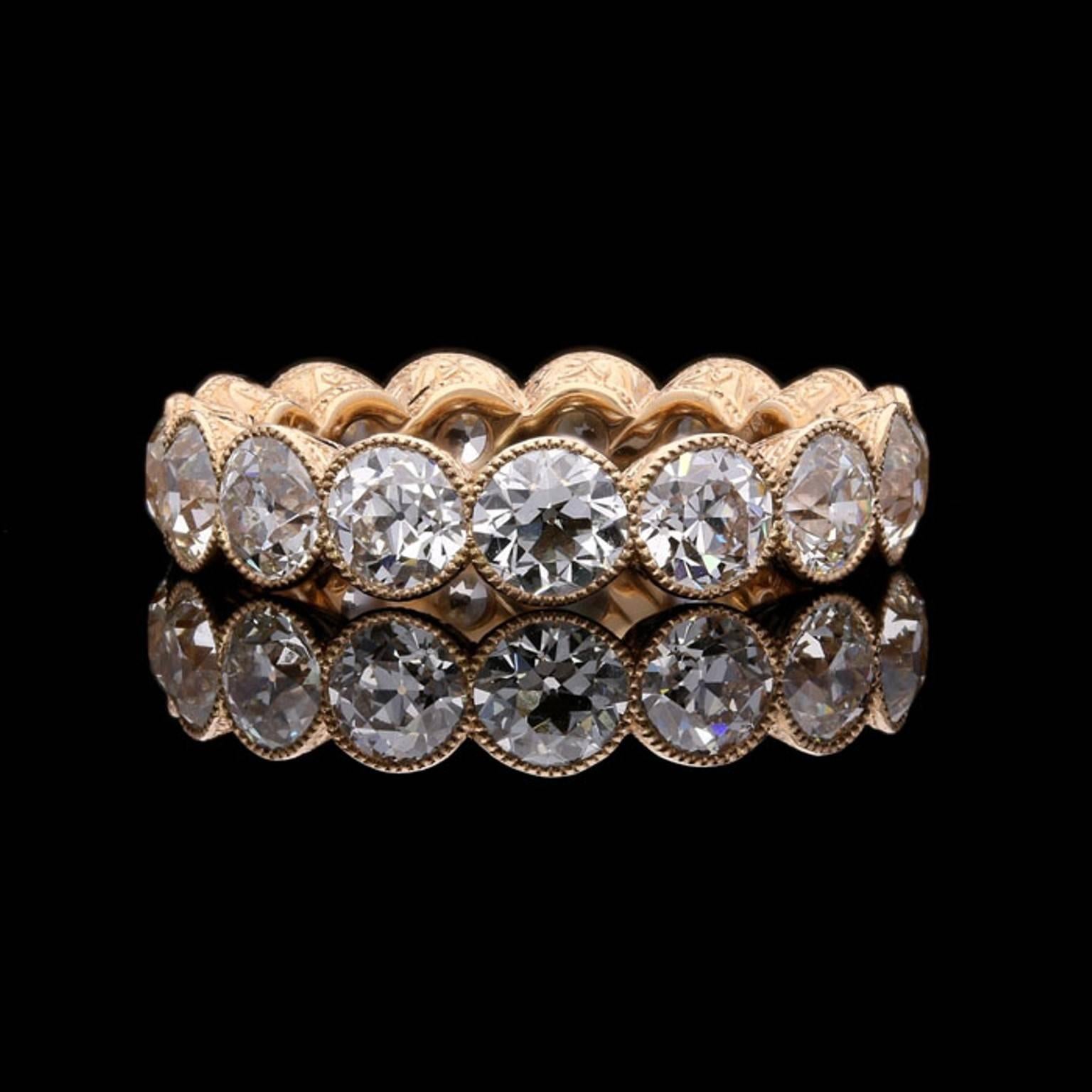 15 Old European cut diamonds with a combined weigh of 4.90 Carats ( this model can be  ordered using smaller or larger diamonds)
18ct rose gold with maker's mark and London assay marks
Finger size US 6.5 UK M - this ring can be ordered to your own