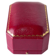 Hancocks and Co Pendant and Brooch Box
