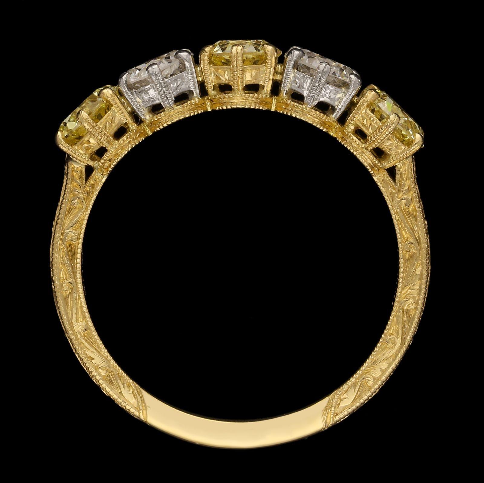 Hancocks Zeitgenössischer Ring mit 1,49 Karat gelben und weißen Diamanten und fünf Steinen im Zustand „Neu“ im Angebot in London, GB