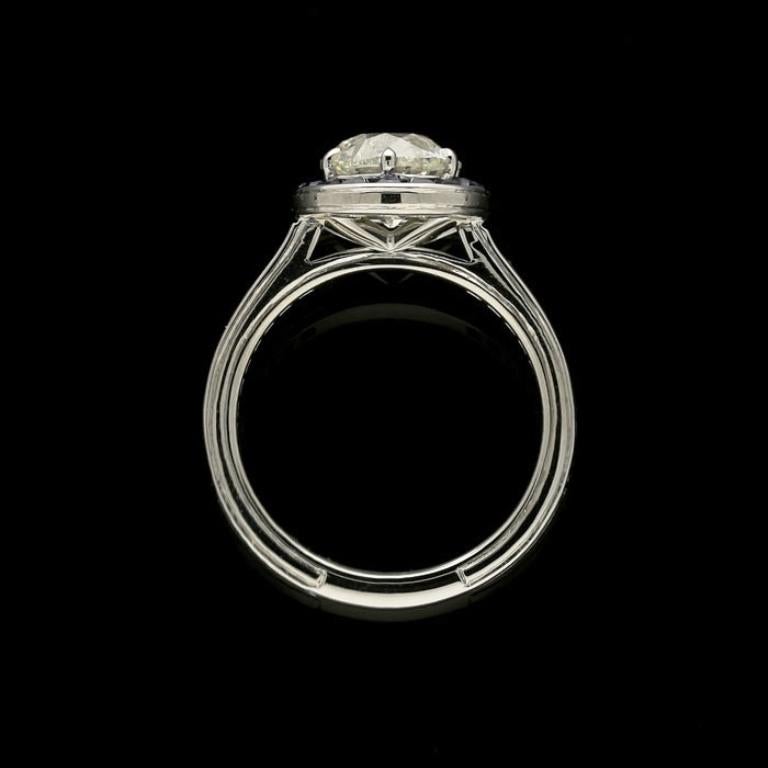 Hancocks Contemporary 2.02ct Old Cut Diamond Calibre Cut Sapphire Halo Ring In New Condition For Sale In London, GB