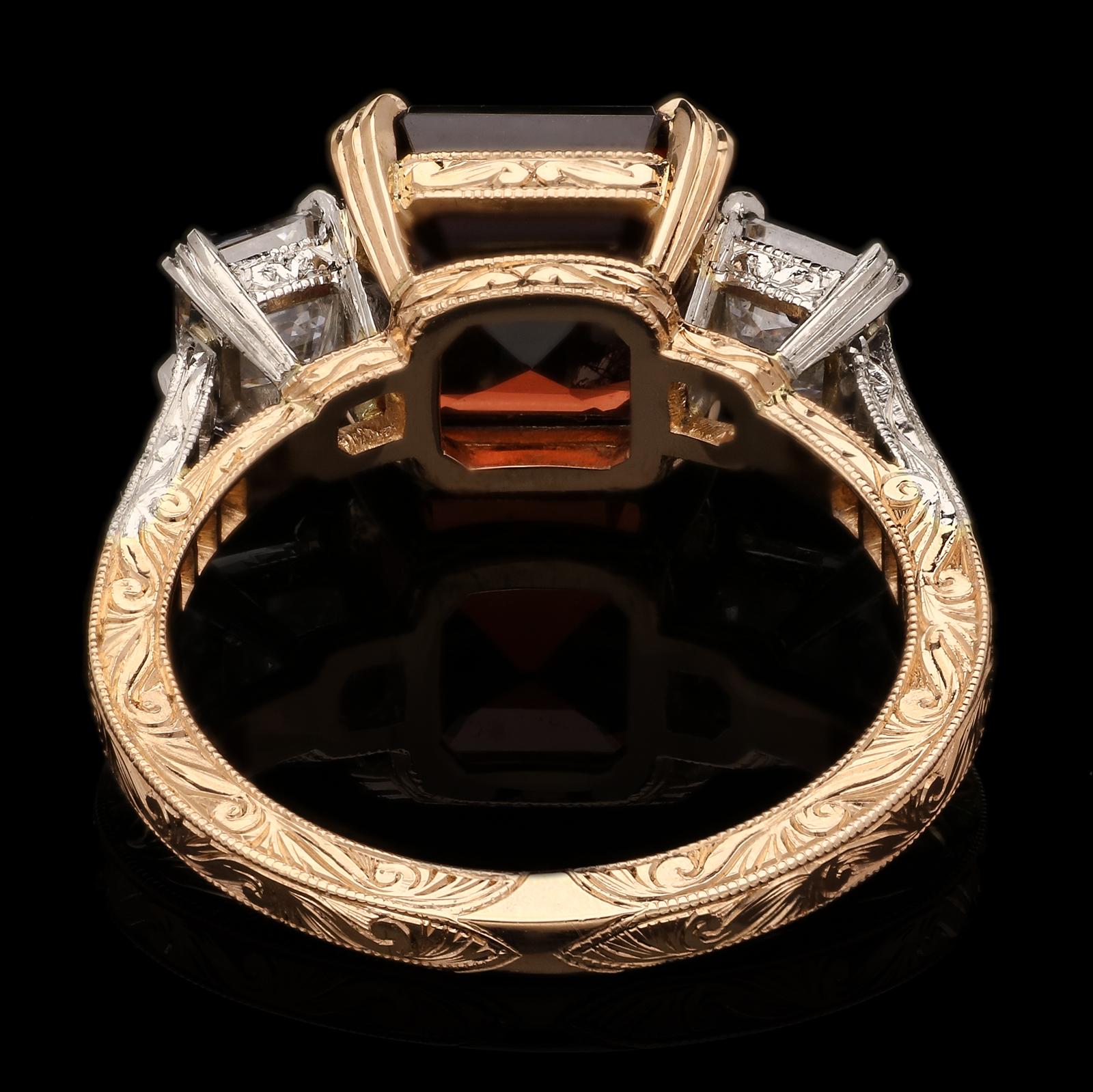 Hancocks Contemporary 4.09ct Asscher Cut Burmese Spinel Diamond Three Stone Ring im Zustand „Neu“ im Angebot in London, GB