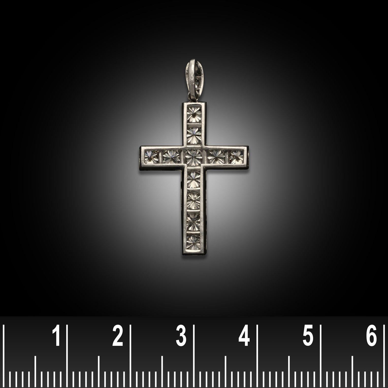 Hancocks Diamond & Platinum Cross Pendant Circa 1990 For Sale 1