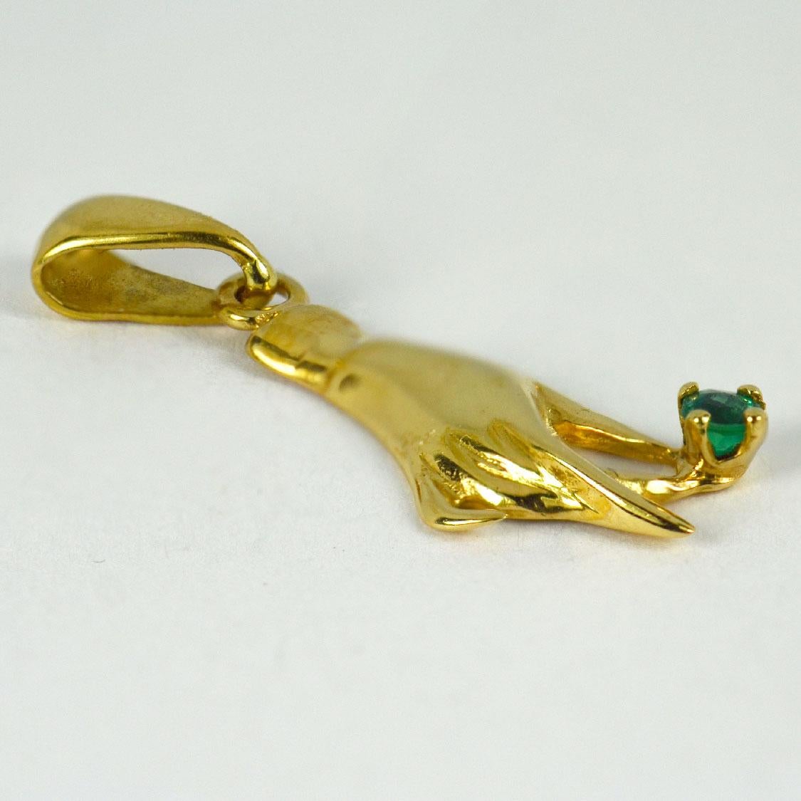 Round Cut Hand 18K Yellow Gold Emerald Charm Pendant
