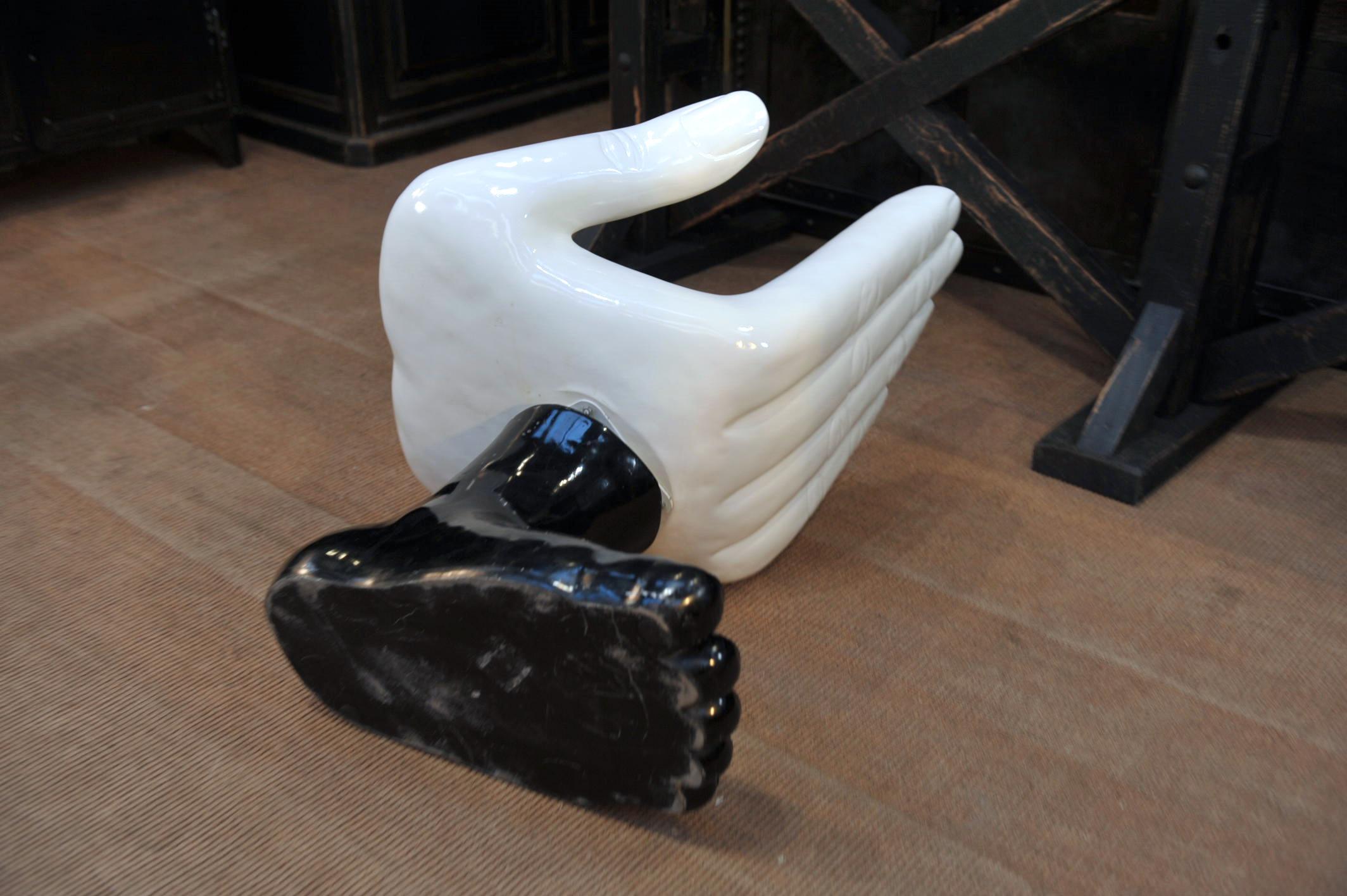 Fauteuil moderniste pivotant à la main et au pied, vers 1970 Bon état à Roubaix, FR