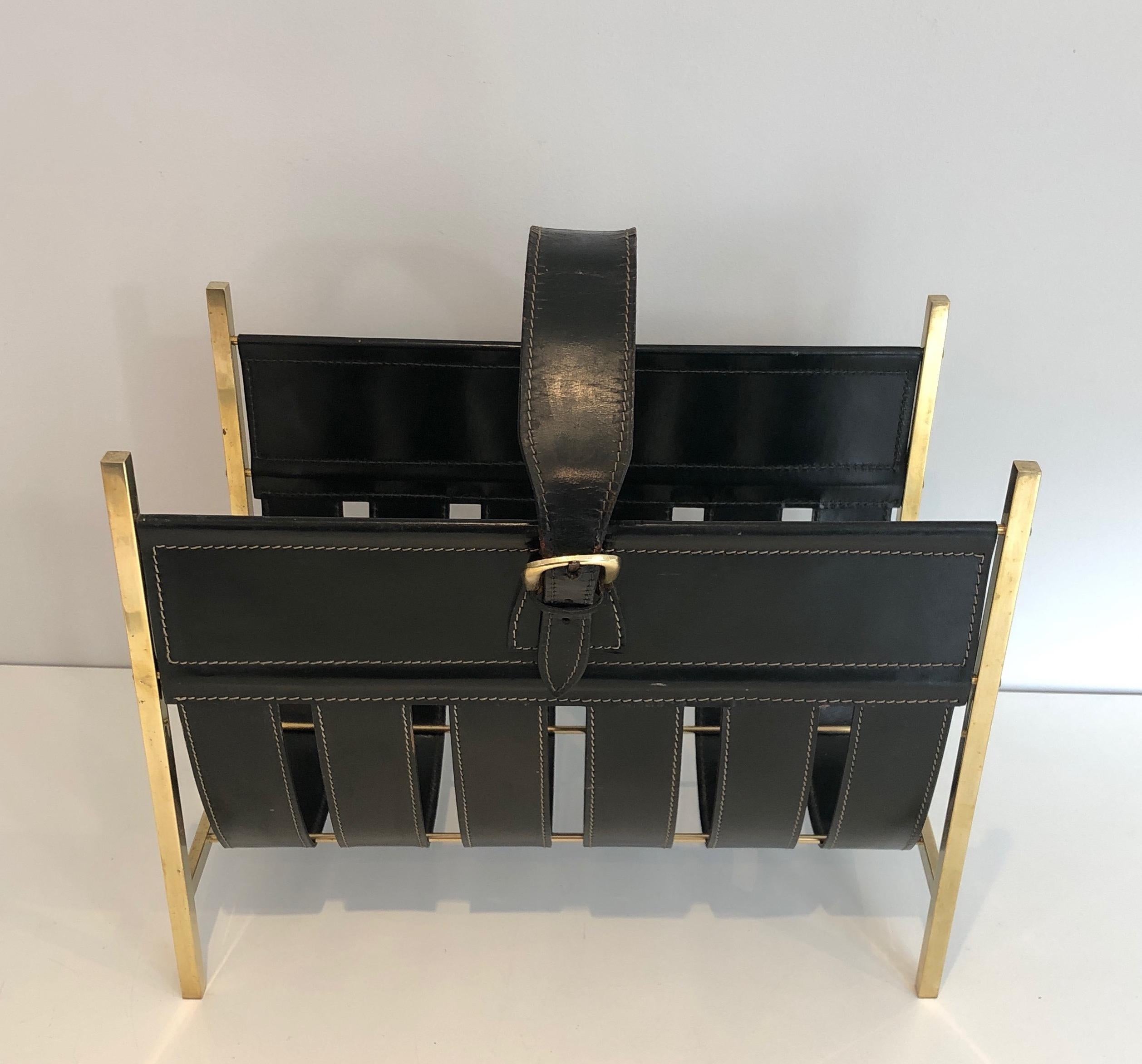 Mid-Century Modern Hand-Bag Brass and Leather Magazine Rack by Jacques Adnet, circa 1940 For Sale