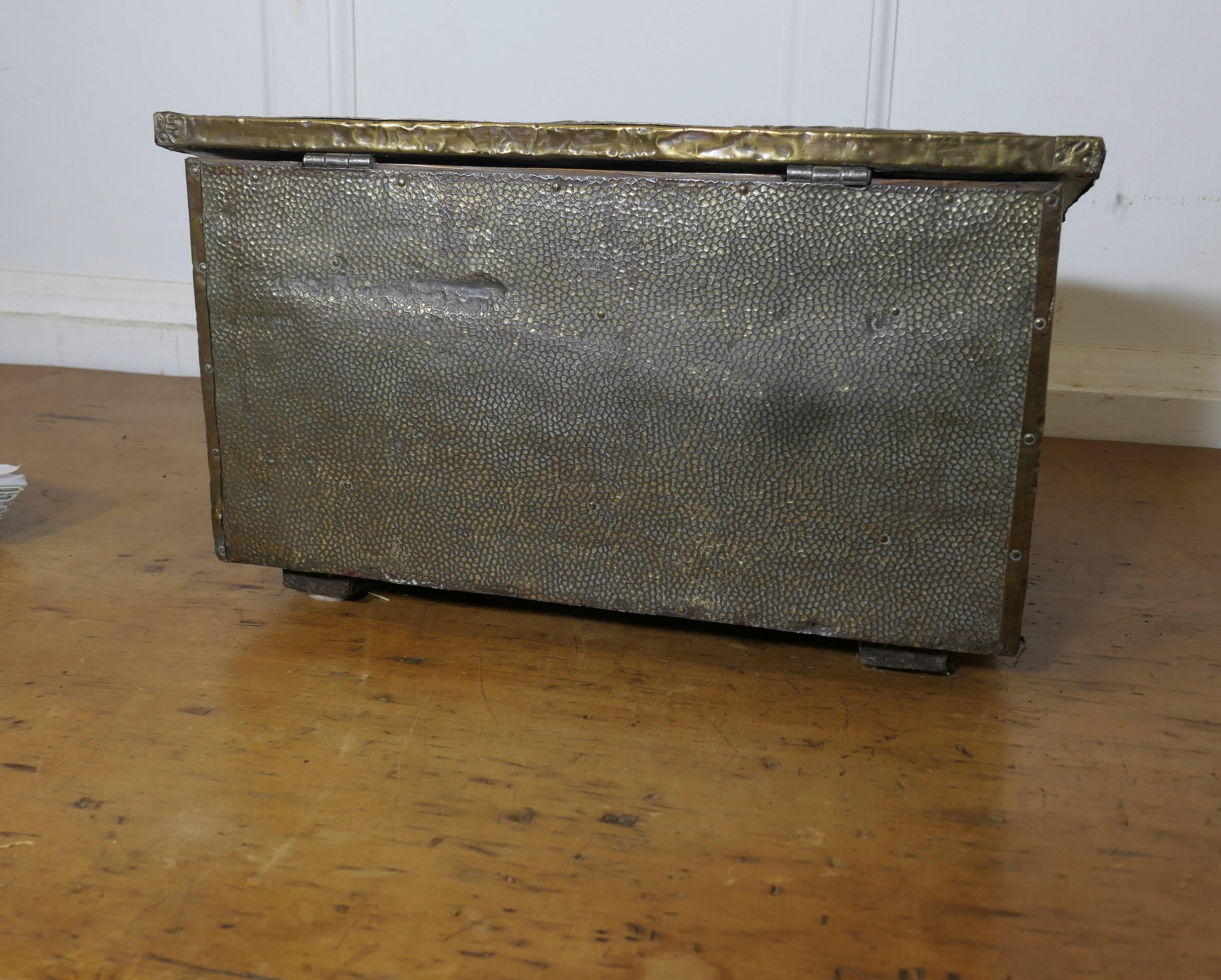 Hand Beaten Brass Fireside Slipper Box   “Where they ought to be” In Good Condition For Sale In Godshill, Isle of Wight
