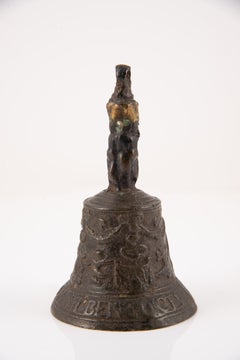 Hand bell or bell, “from Malinas”. Bronze. 16th century.