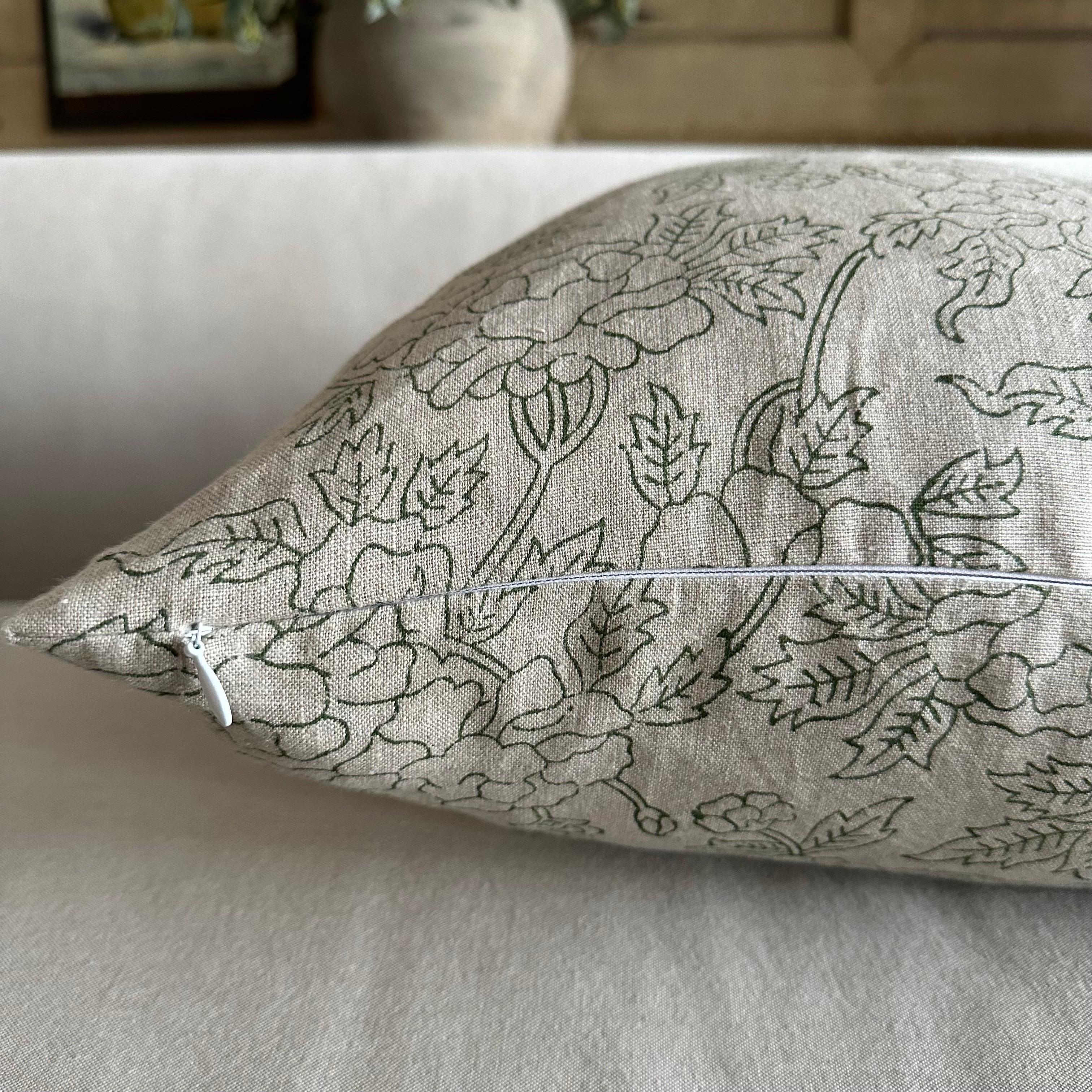 Hand Block Printed Linen Pillow in Natural and Forest  For Sale 2