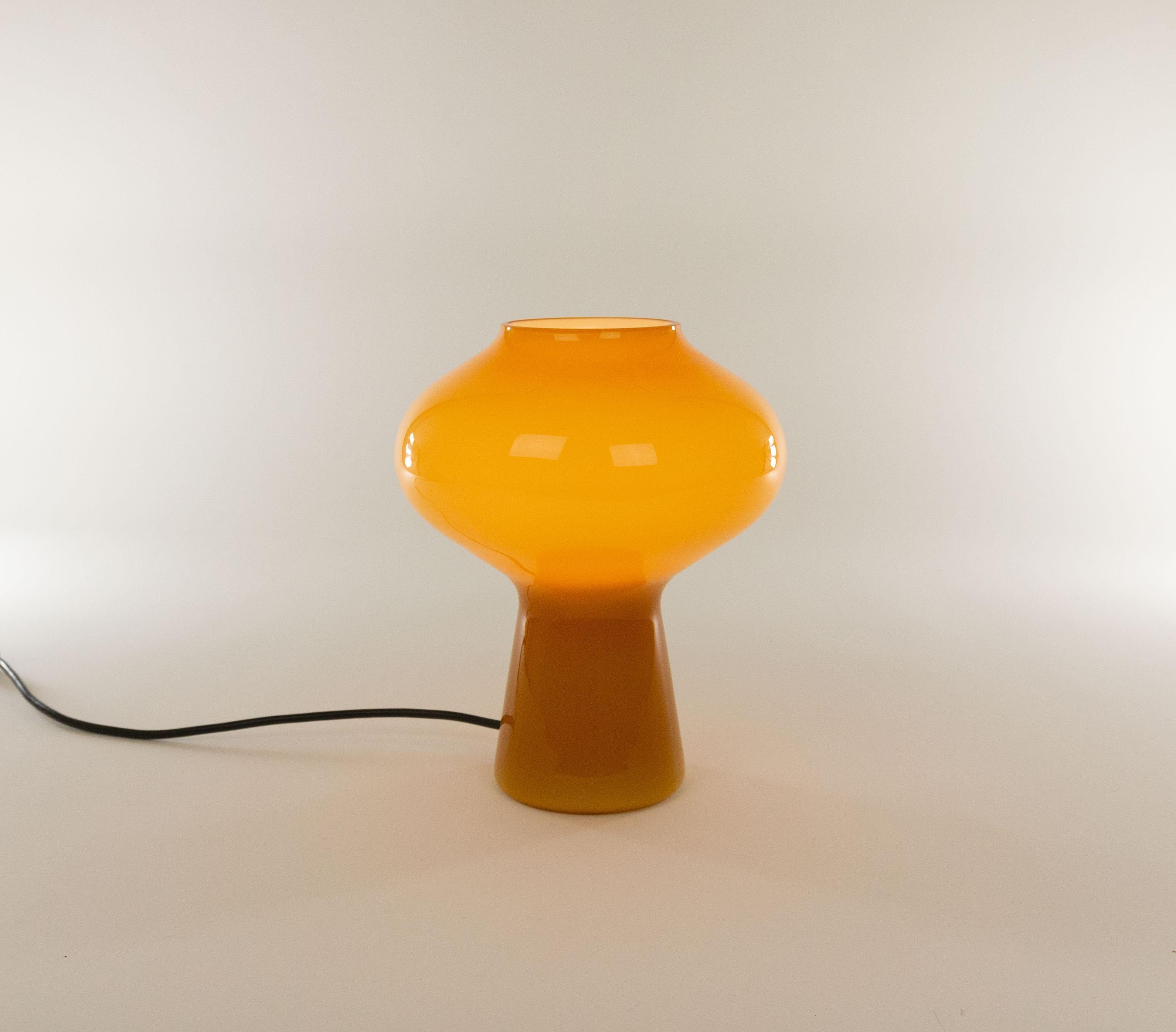 Mid-Century Modern Hand-Blown Amber Fungo Table Lamp 'Medium' by Massimo Vignelli for Venini, 1950s For Sale