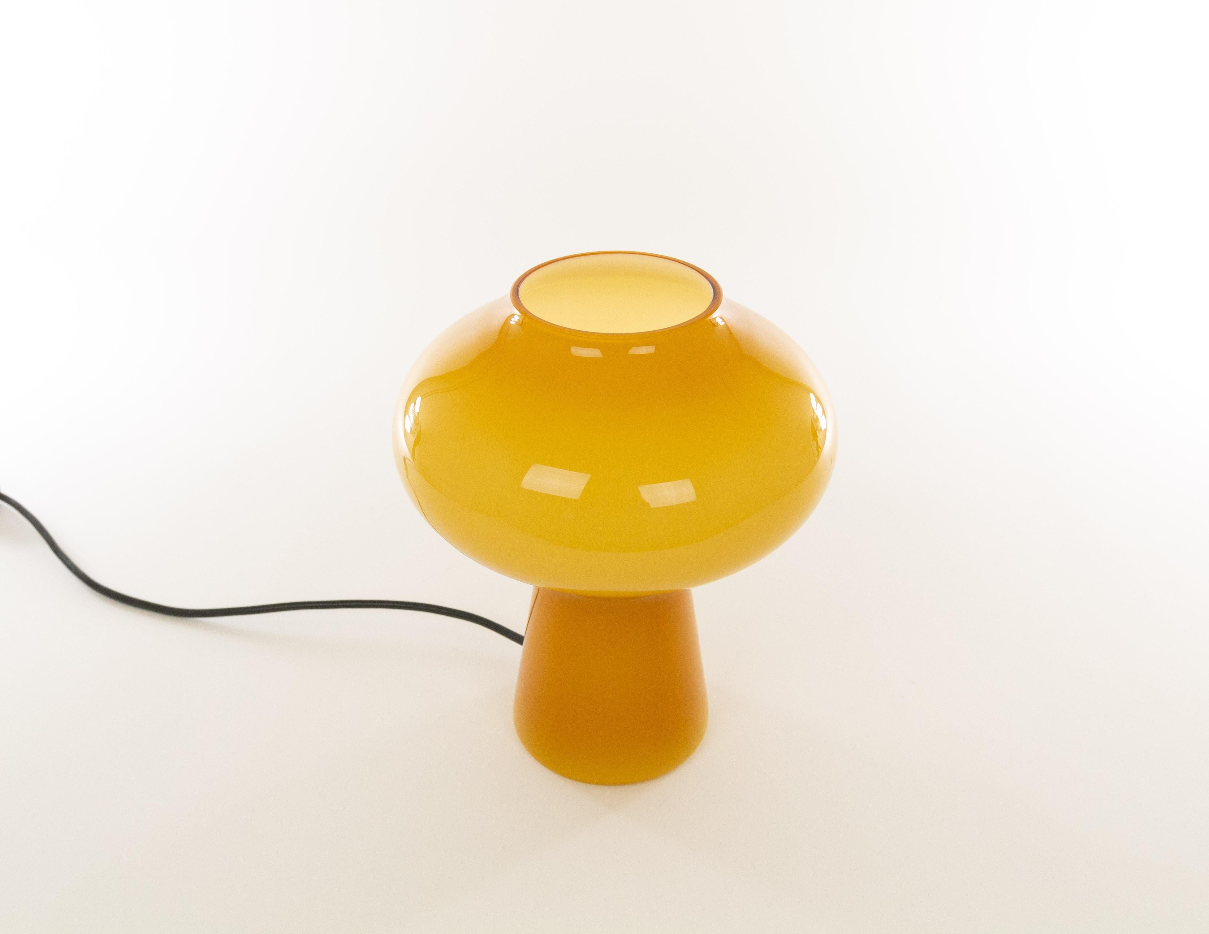 Hand-Blown Amber Fungo Table Lamp 'Medium' by Massimo Vignelli for Venini, 1950s For Sale 2