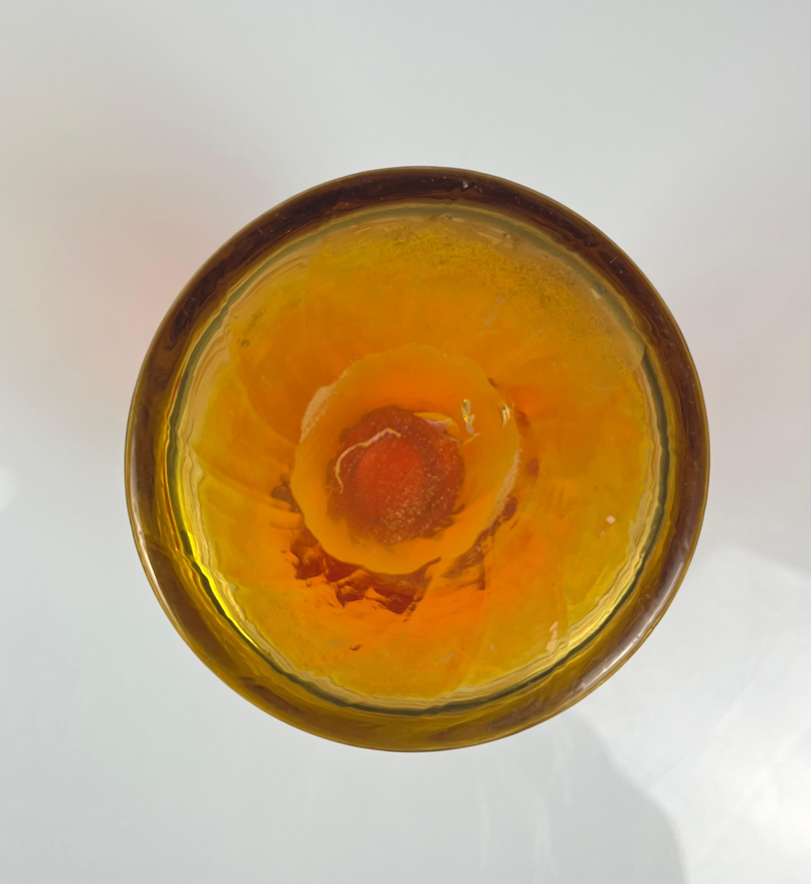 Hand-Blown amberina Art Glass Vase by Blenko in vendita 2