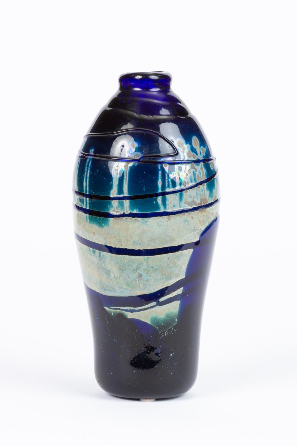 Hand Blown Art Glass Vase/Vessel with Striated Drip Finish In Excellent Condition In Los Angeles, CA
