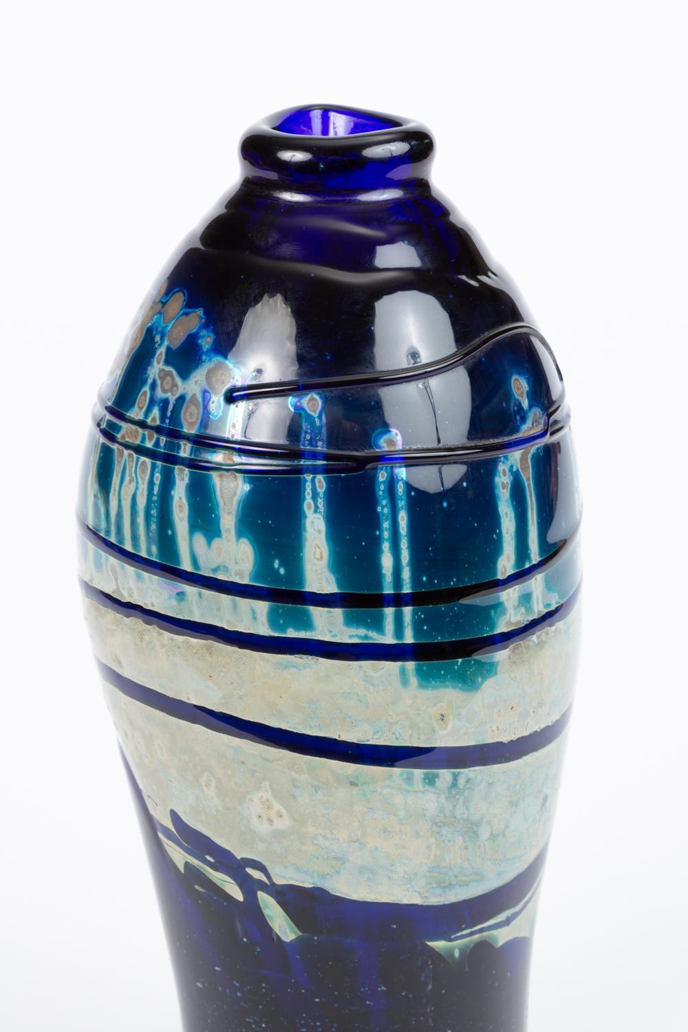 Hand Blown Art Glass Vase/Vessel with Striated Drip Finish 1