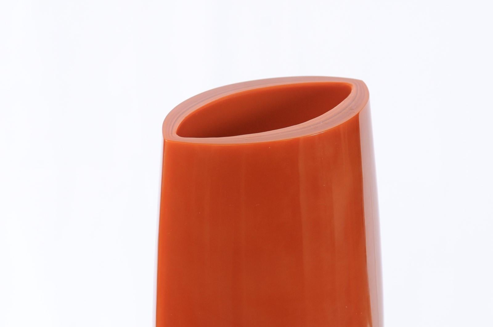 American Hand-Blown Bright Orange Peking Glass Vase - Robert Kuo