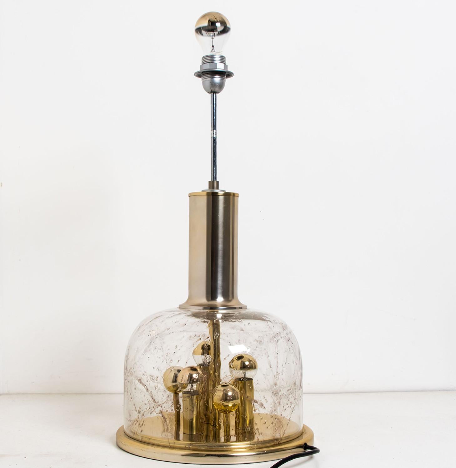 Hand Blown Bubble Glass and Brass Table Lamp by Doria Leuchten, 1970 In Good Condition For Sale In Rijssen, NL