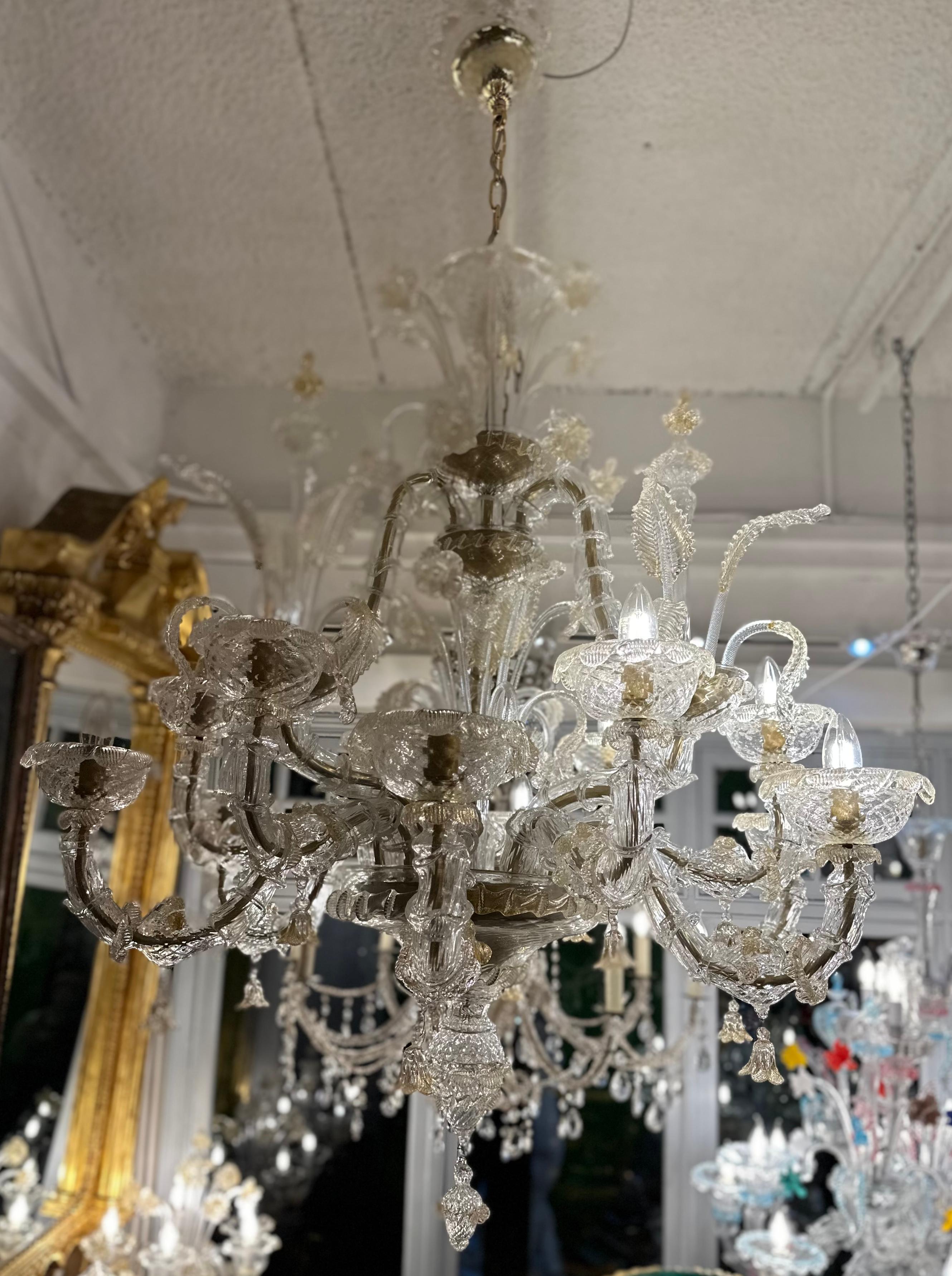 Hand-Crafted Hand Blown Clear And Gold Murano Glass Chandelier For Sale