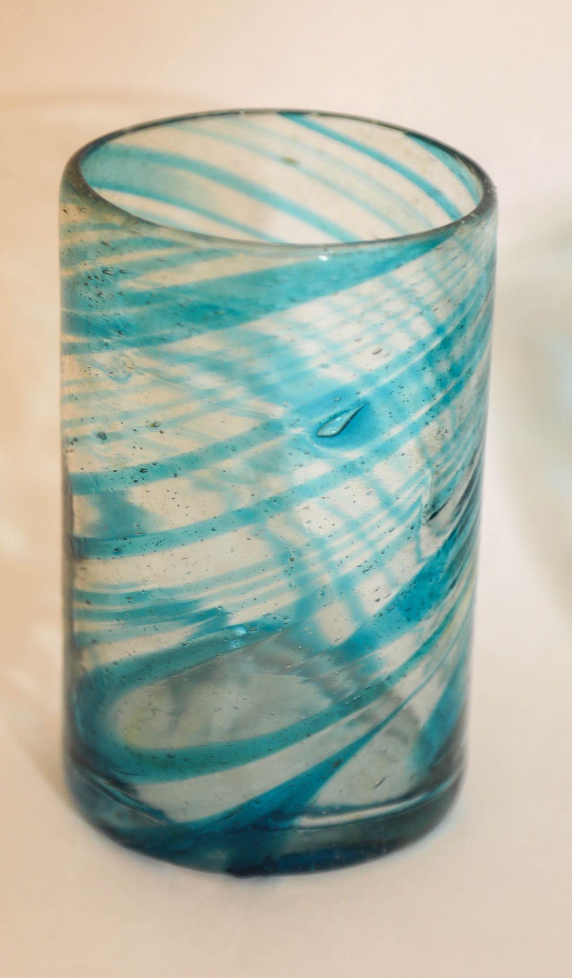 Hand Blown Drinking Glasses Handcrafted Blue Swirl set of 4 For Sale 2