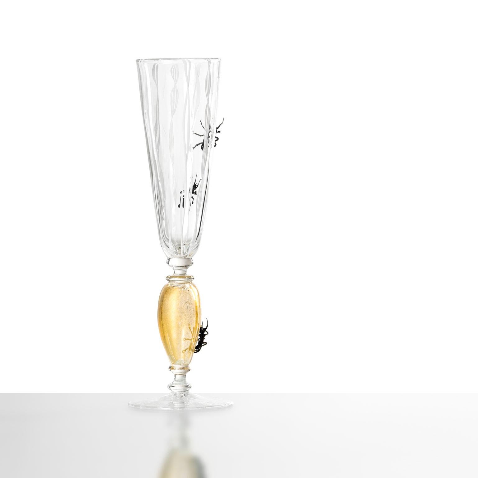 Handgeblasenes Flötenglas 'Vanità #05' von Simone Crestani (Handgefertigt) im Angebot