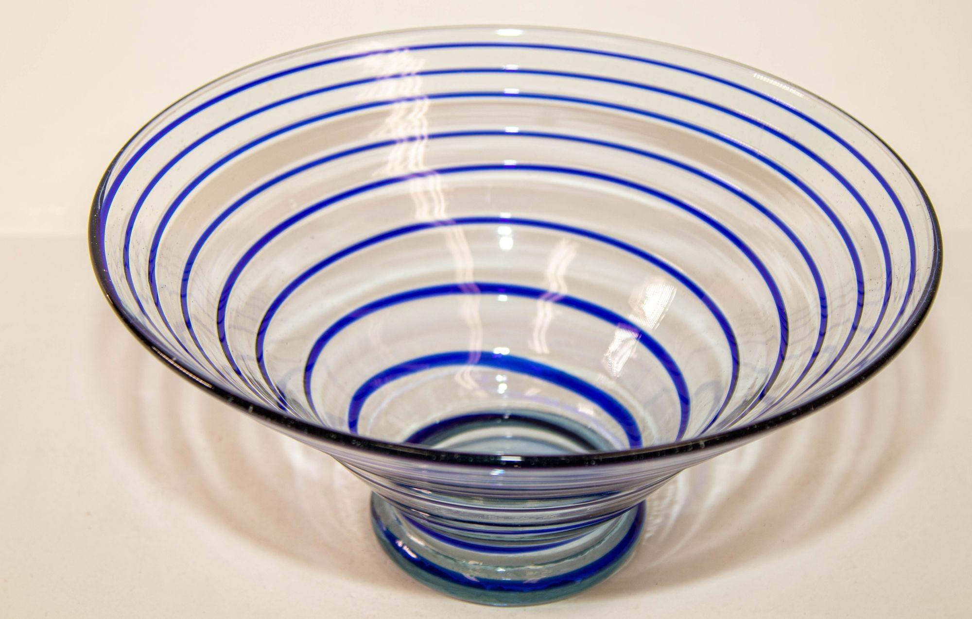 Hand-Crafted Hand-Blown Glass Centerpiece Italian Art Glass Dish Bowl 1970's For Sale