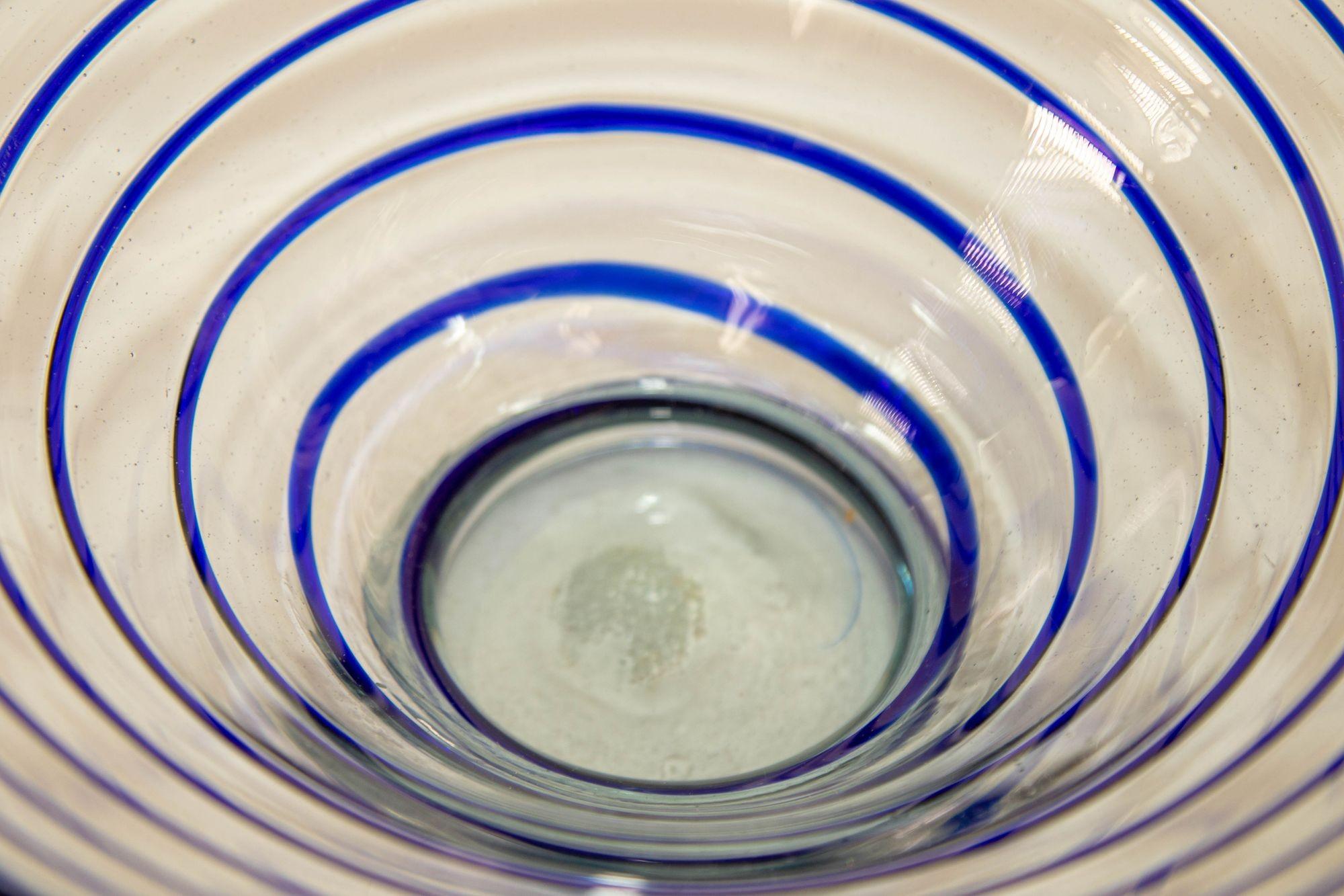 Hand-Blown Glass Centerpiece Italian Art Glass Dish Bowl 1970's For Sale 1