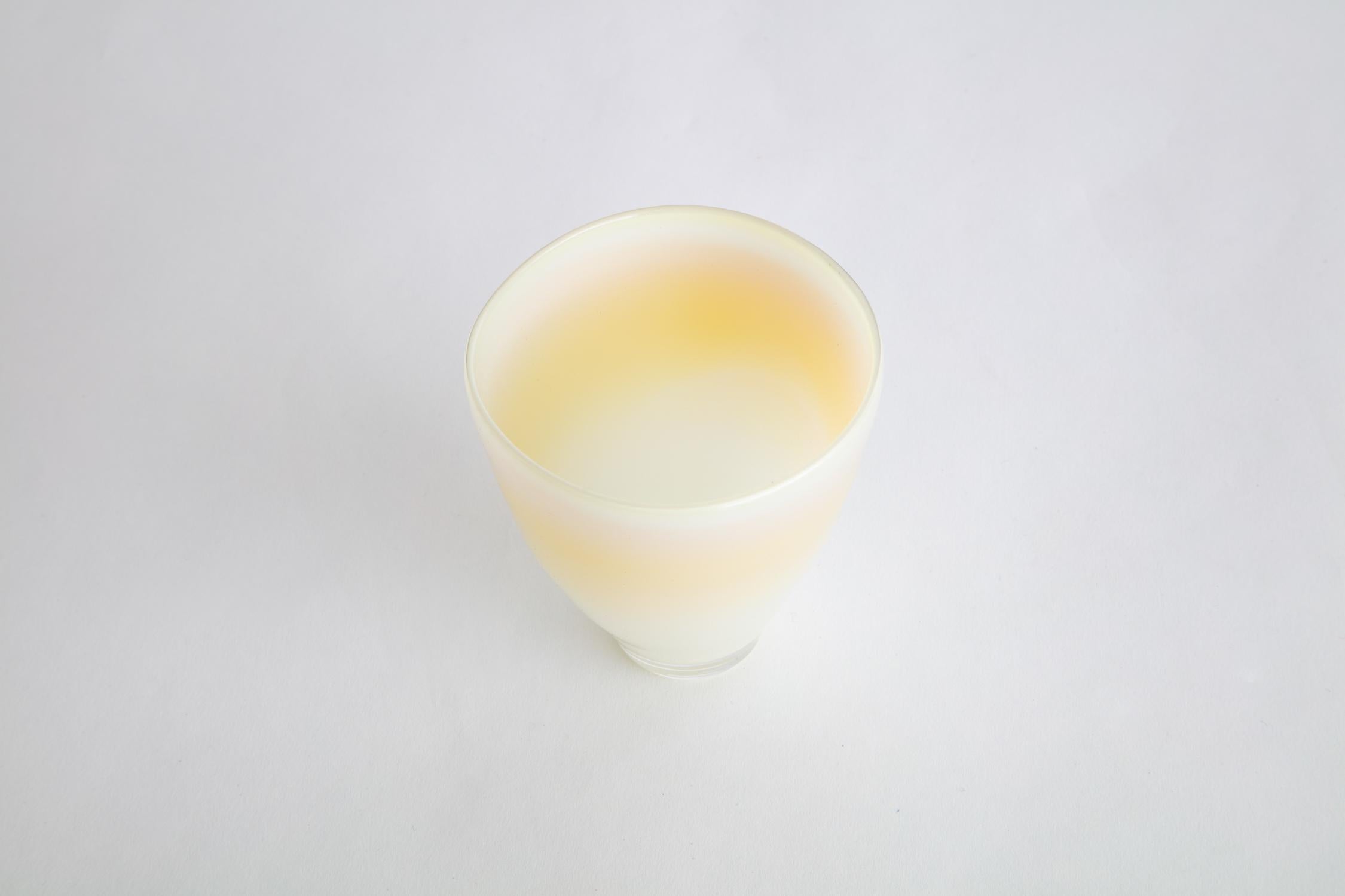 Moderne Tasse Contrapposto en verre soufflé à la main 10 en vente