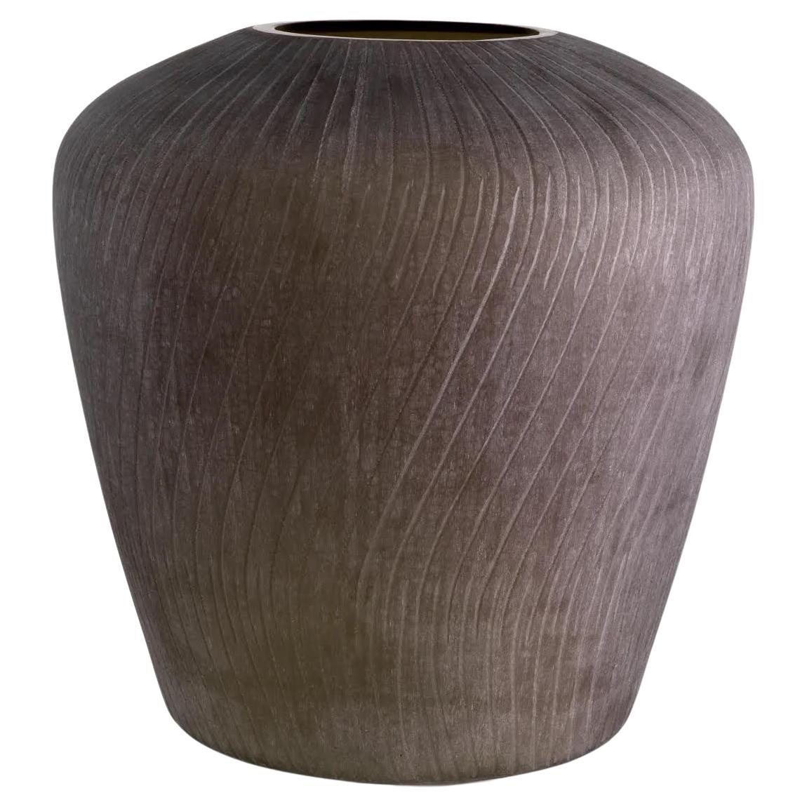 Vaso in vetro soffiato a mano, colore marrone, imitazione della pietra. in vendita