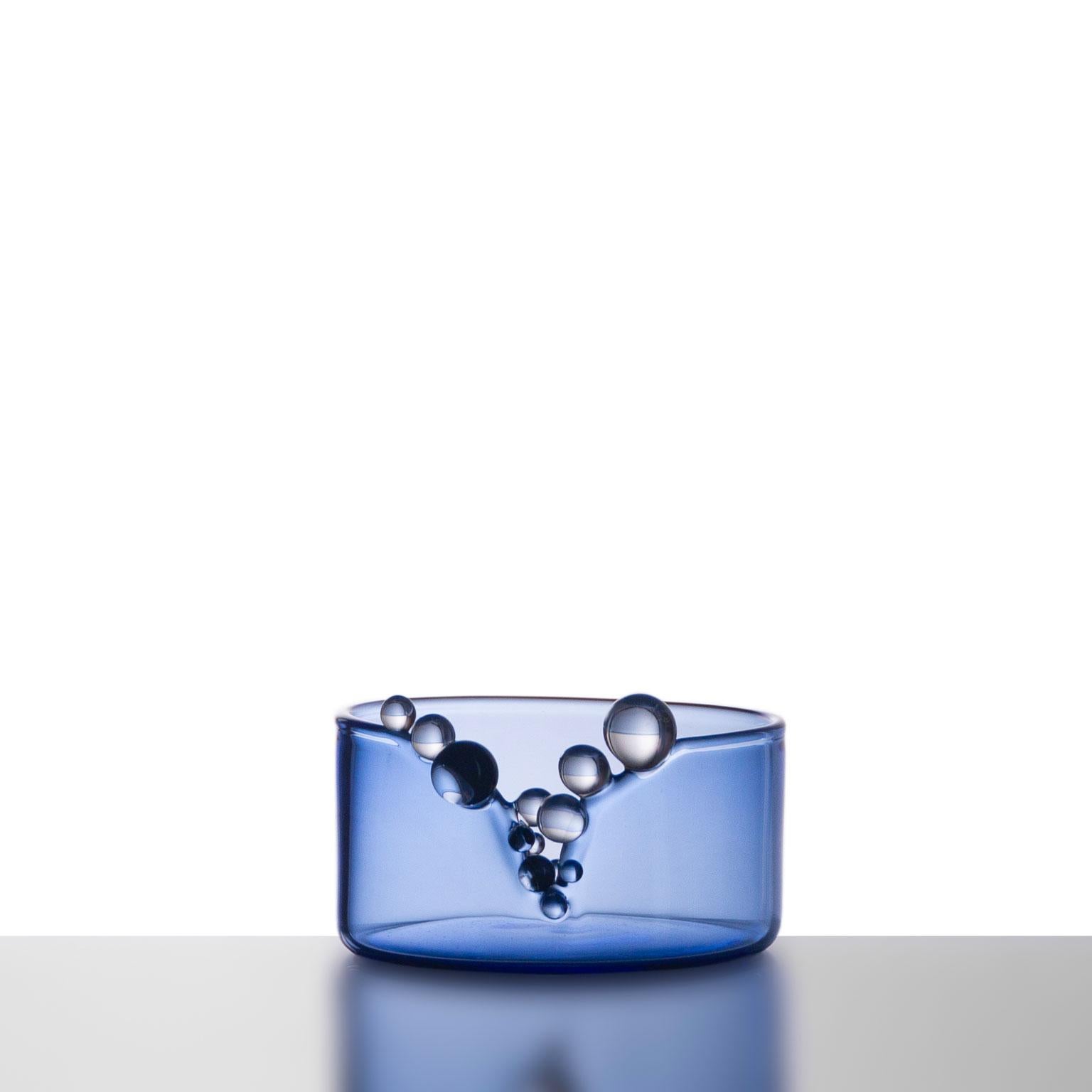 Hand Blown Glass Vase Bubble Kintsugi #Blue 2023 by Simone Crestani

Bubble Kintsugi #Blue

Artist: Simone Crestani
Material: Borosilicate glass
Technique: Flameworking
Unique piece
Year: 2023
Measures: Height 2.36'', width 4.52'', depth 3.93''