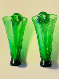 Pochettes murales en verre vert soufflé à la main, avec motif tourbillonnant