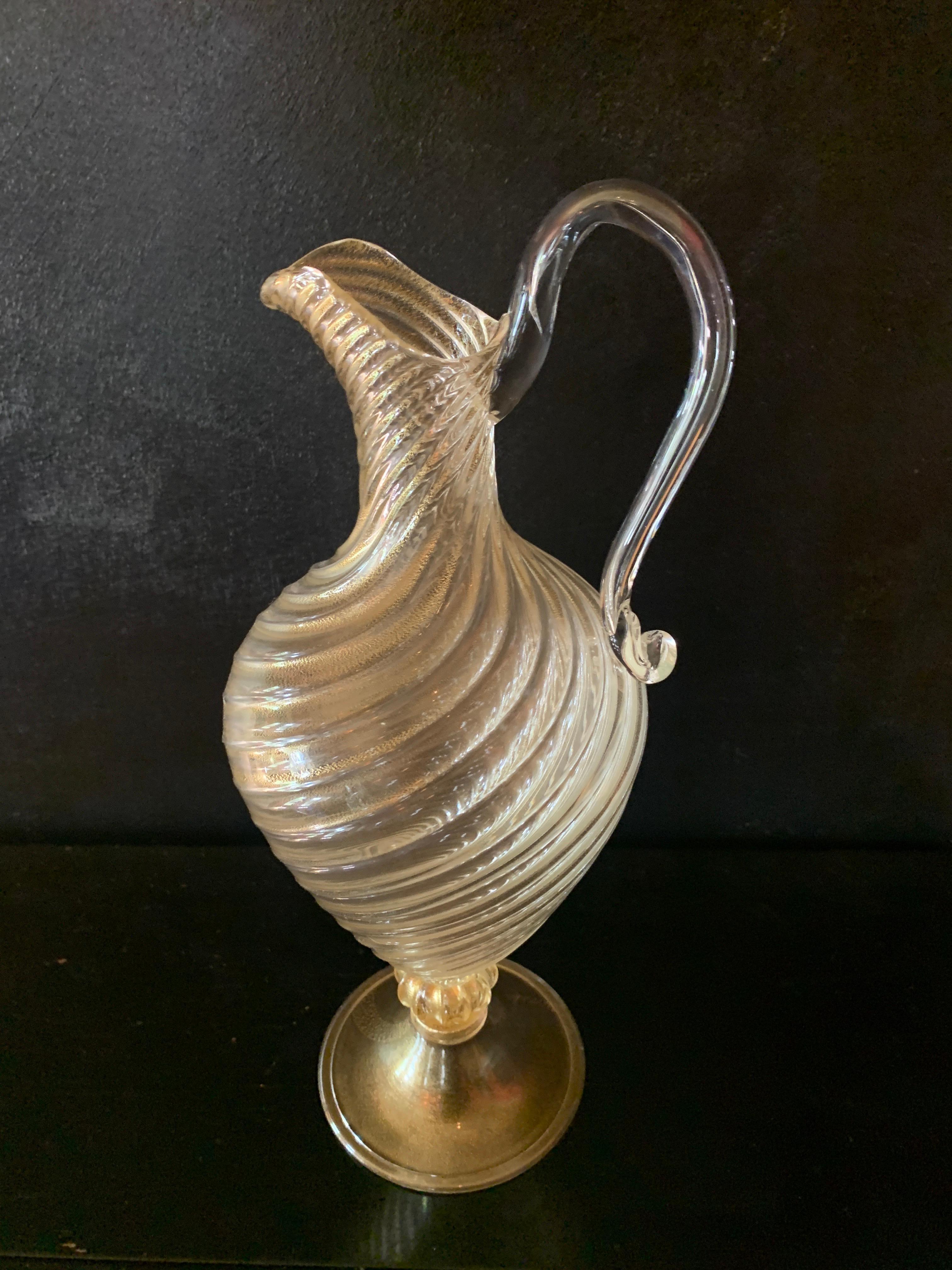 Hand Blown Italian Murano Swirl Decanter with Gold Leaf Inclusions In Good Condition In Los Angeles, CA