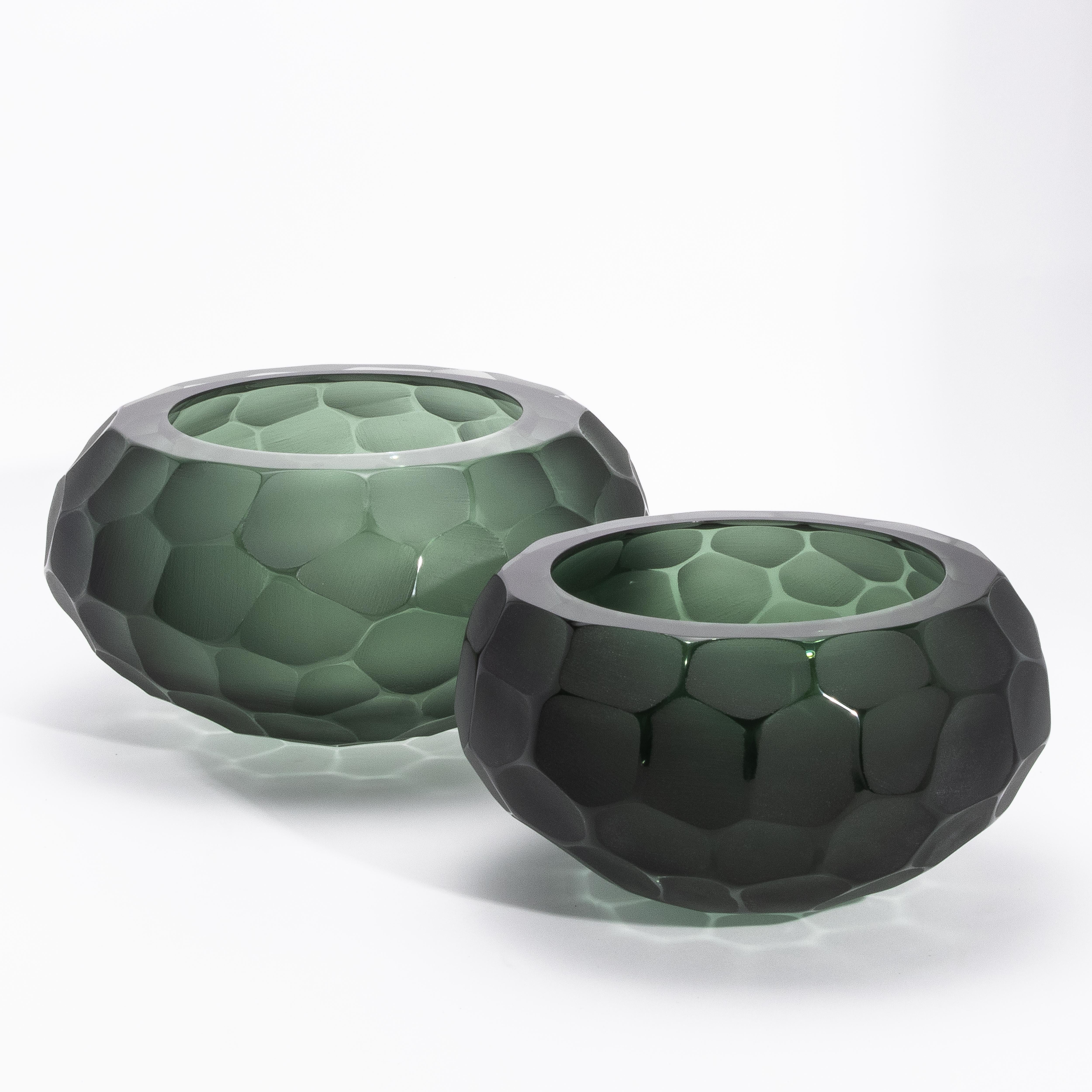 Hand-Blown Modern Murano Bowl in Eucalyptus Green Medium For Sale 2