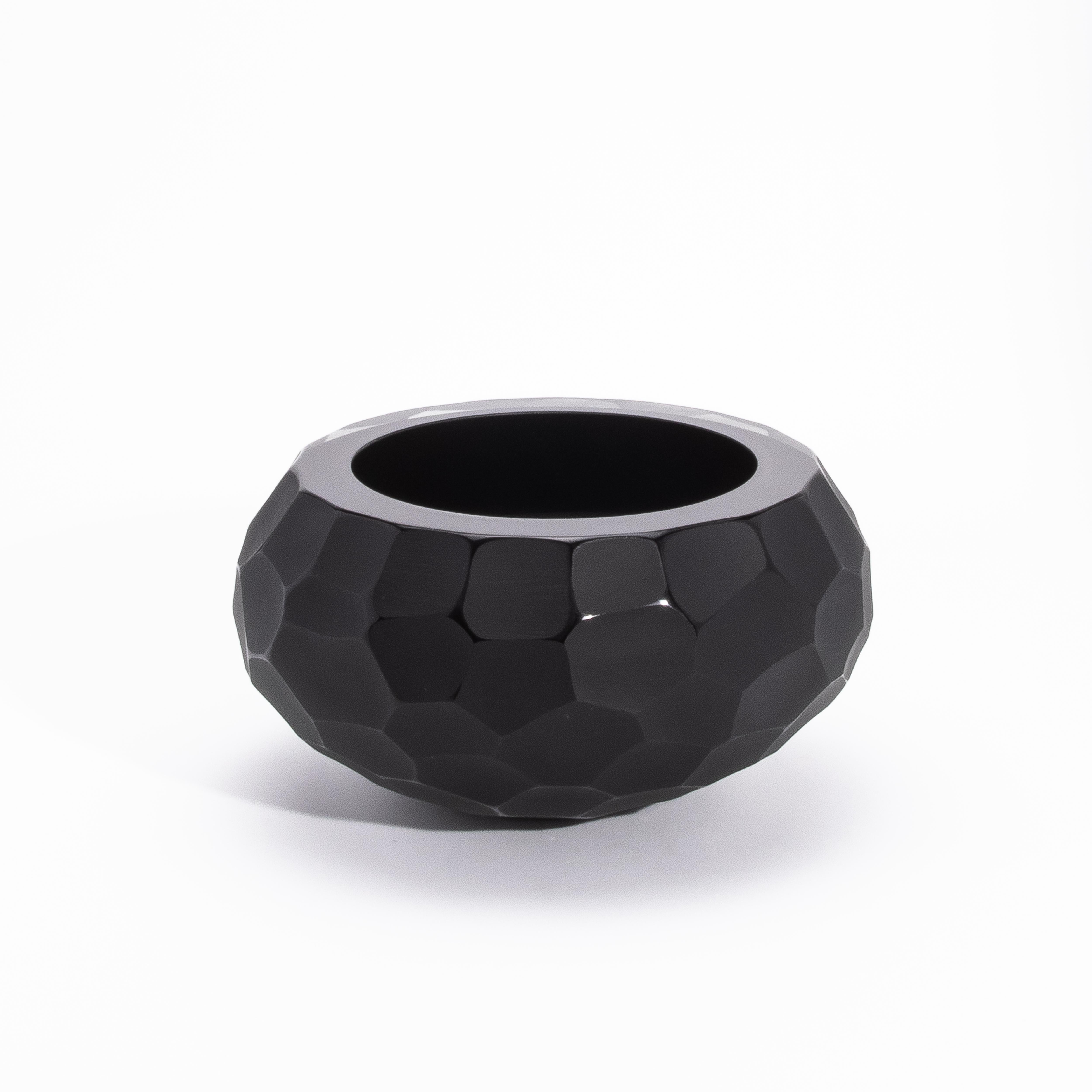 Vetro di Murano Ciotola moderna di Murano soffiata a mano in nero onice grande in vendita