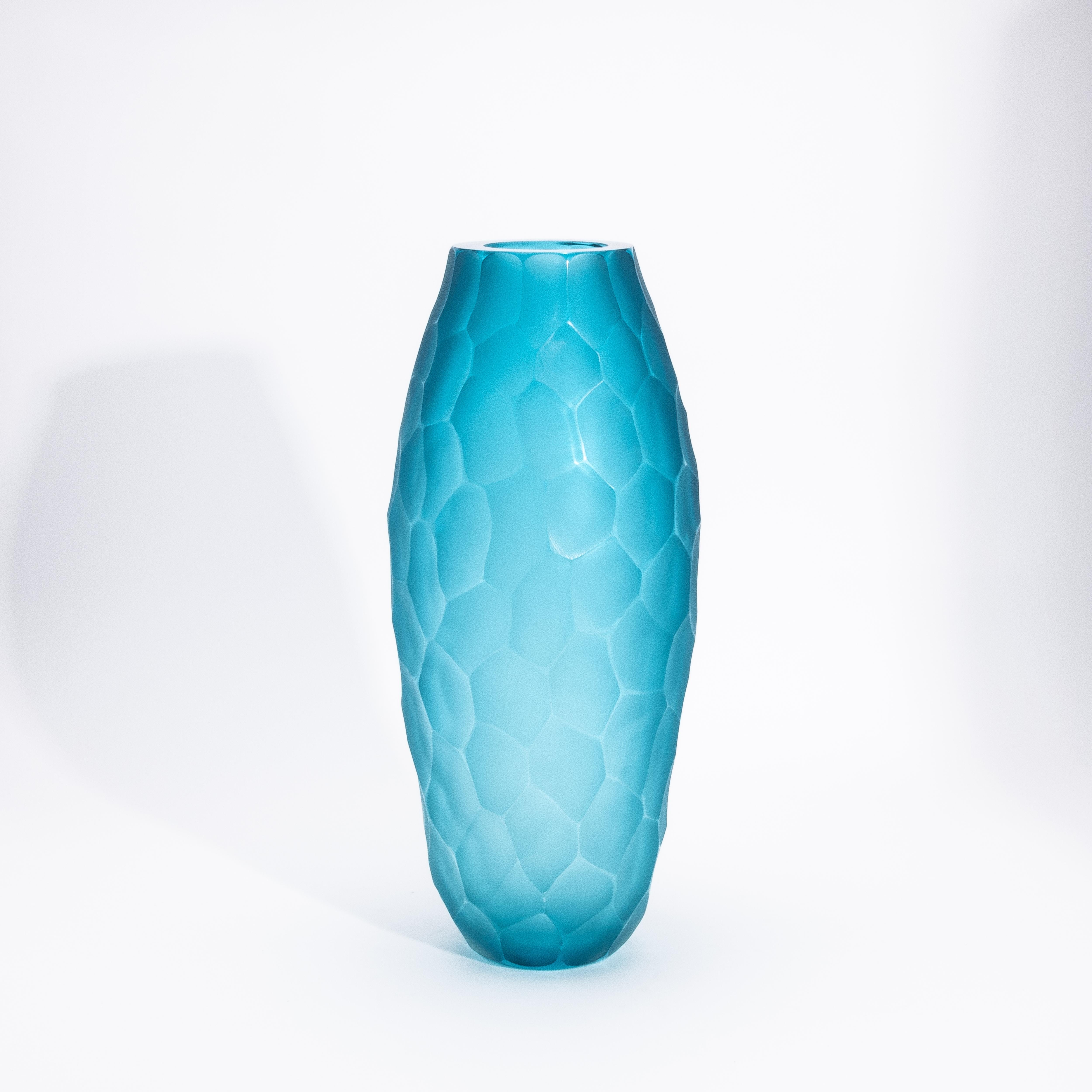 Handgeblasene moderne große Murano-Vase in Aquamarin groß (Italienisch) im Angebot