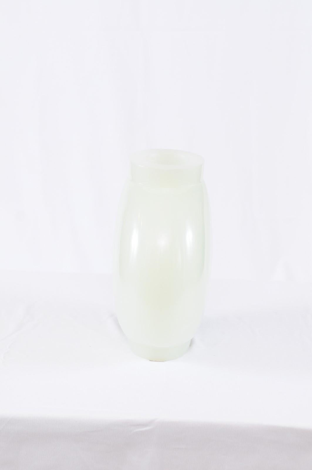 Hand-Blown Moon Flask Vase, Robert Kuo 1