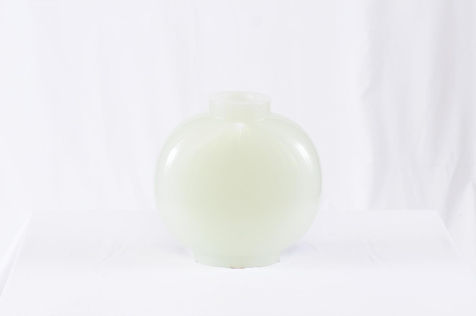 Hand-Blown Moon Flask Vase, Robert Kuo 3