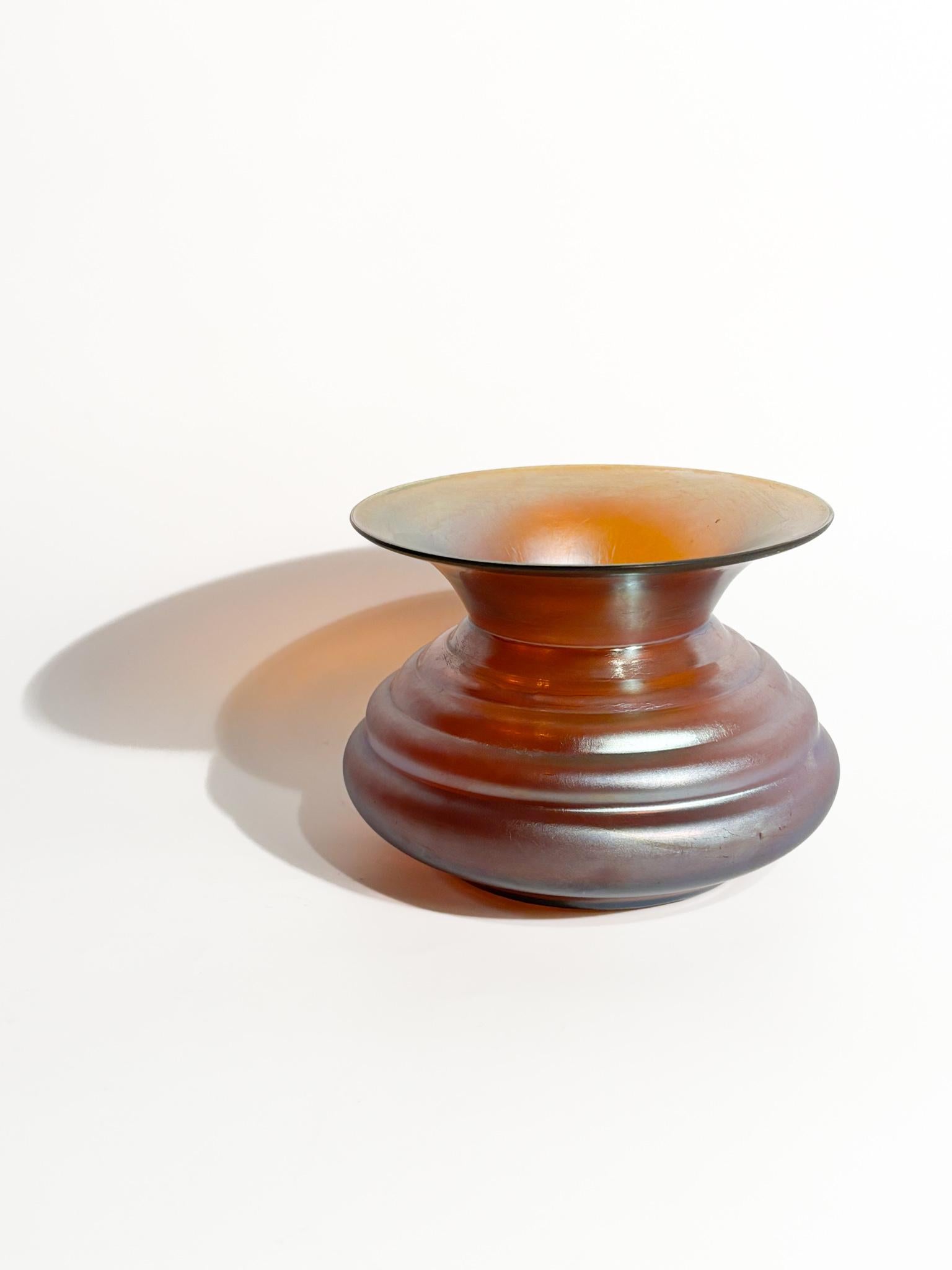 Ceco Vaso in vetro iridescente multicolore soffiato a mano di Loetz Glass degli anni '30 in vendita