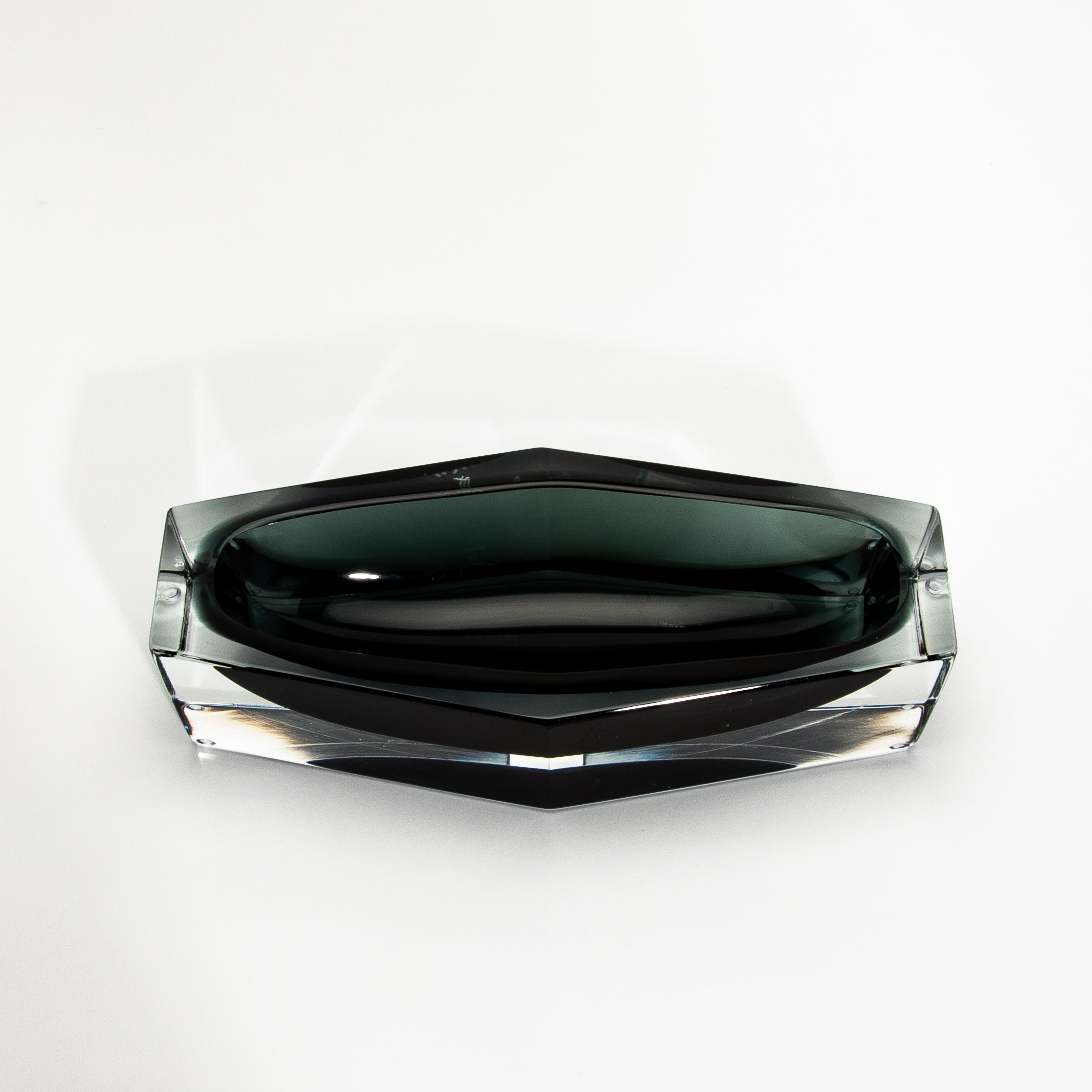 Handgeblasener Murano-Aschenbecher in Grau im Zustand „Neu“ im Angebot in West Hollywood, CA