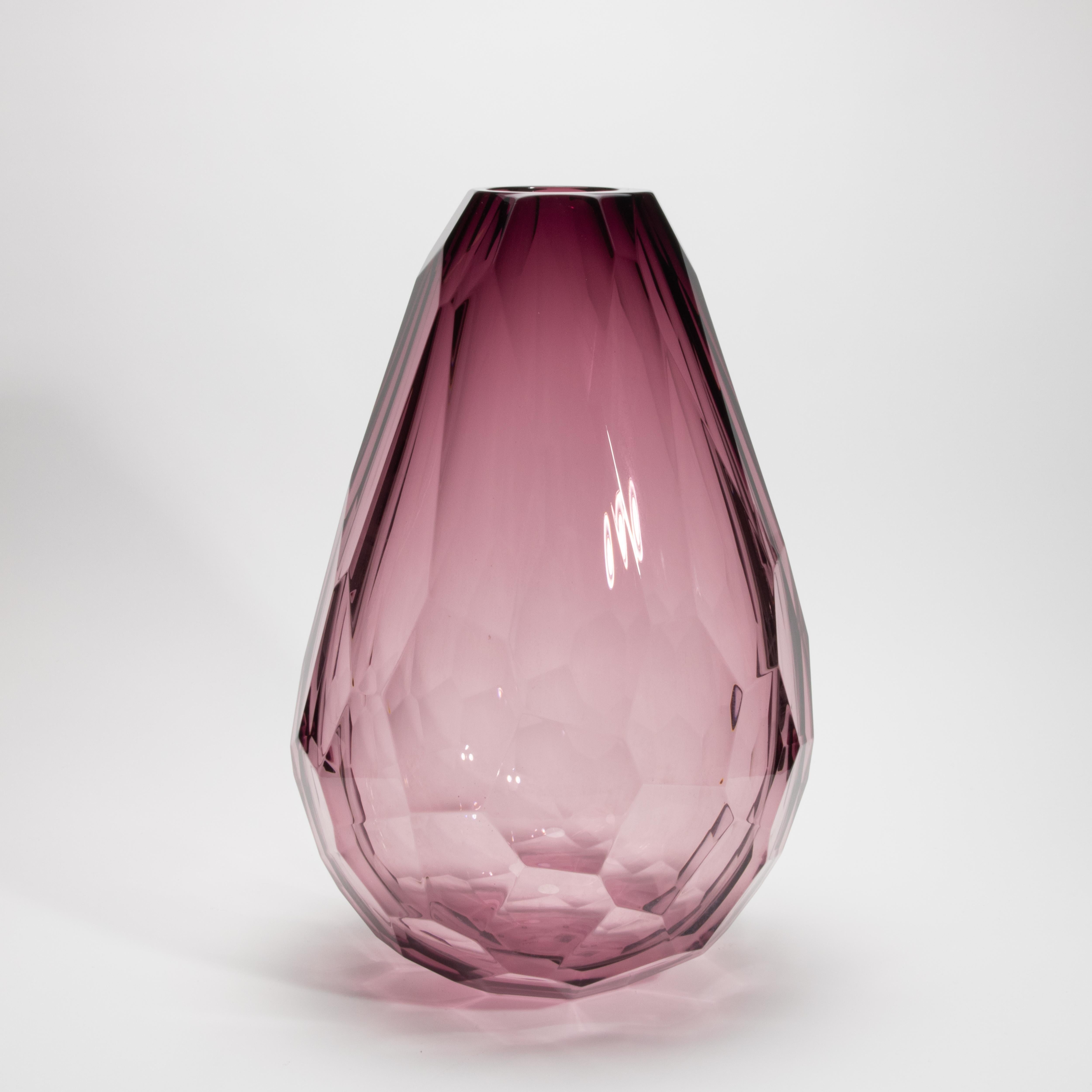 Vaso a botte di Murano soffiato a mano in ametista extra alto in vendita 1