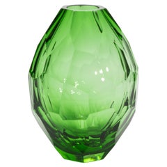 Vaso a botte di Murano soffiato a mano di colore verde smeraldo alto